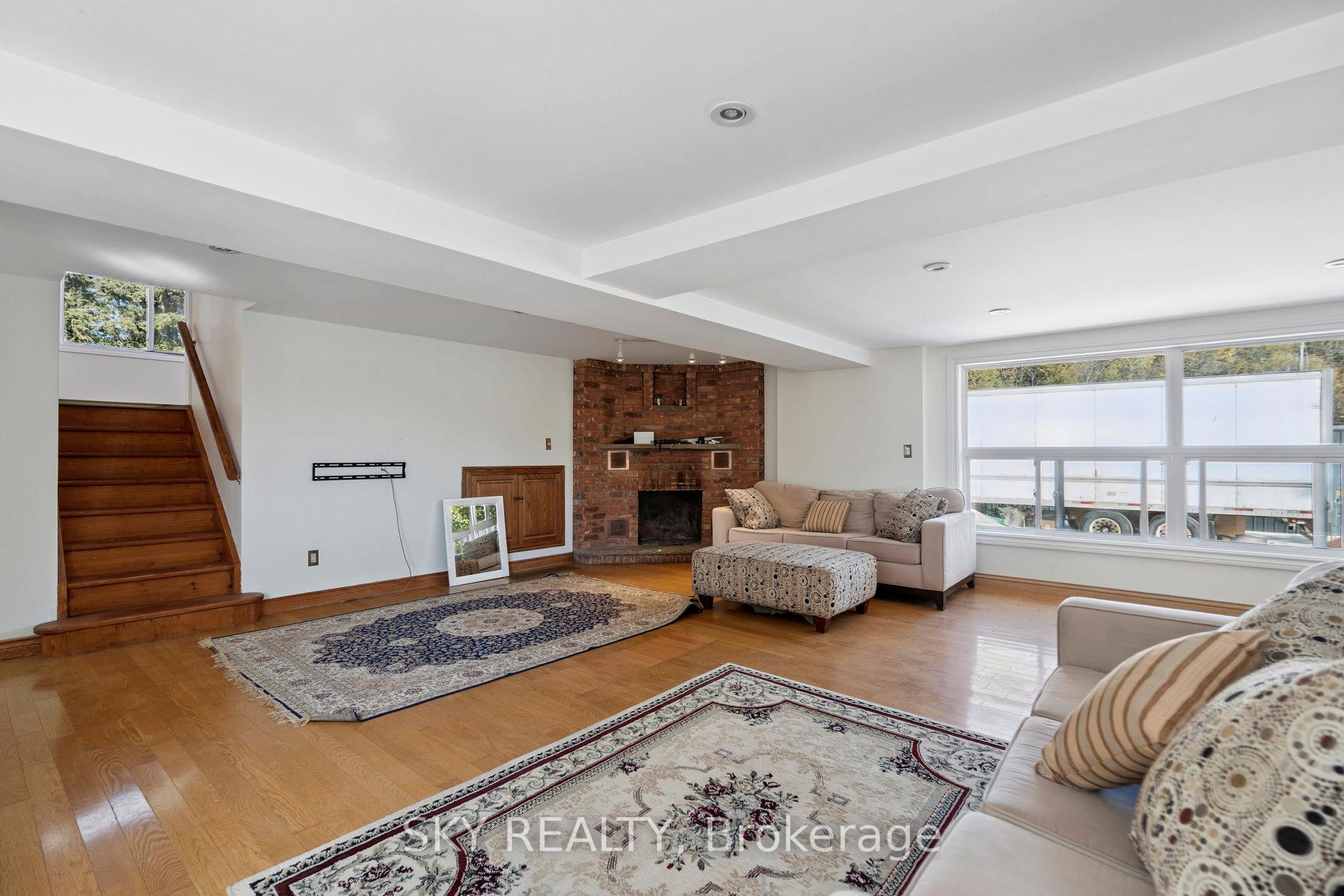 Photo 10 of 12478 5 Line, Halton Hills, Limehouse — HOMEH
