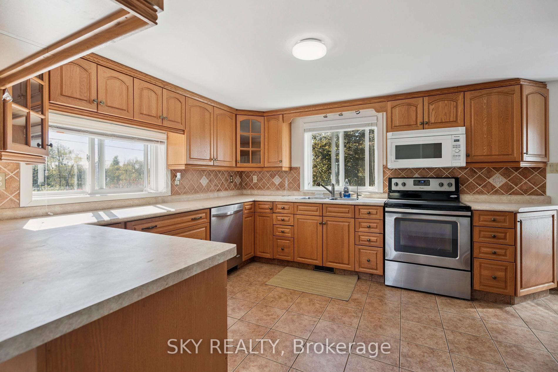 Photo 14 of 12478 5 Line, Halton Hills, Limehouse — HOMEH