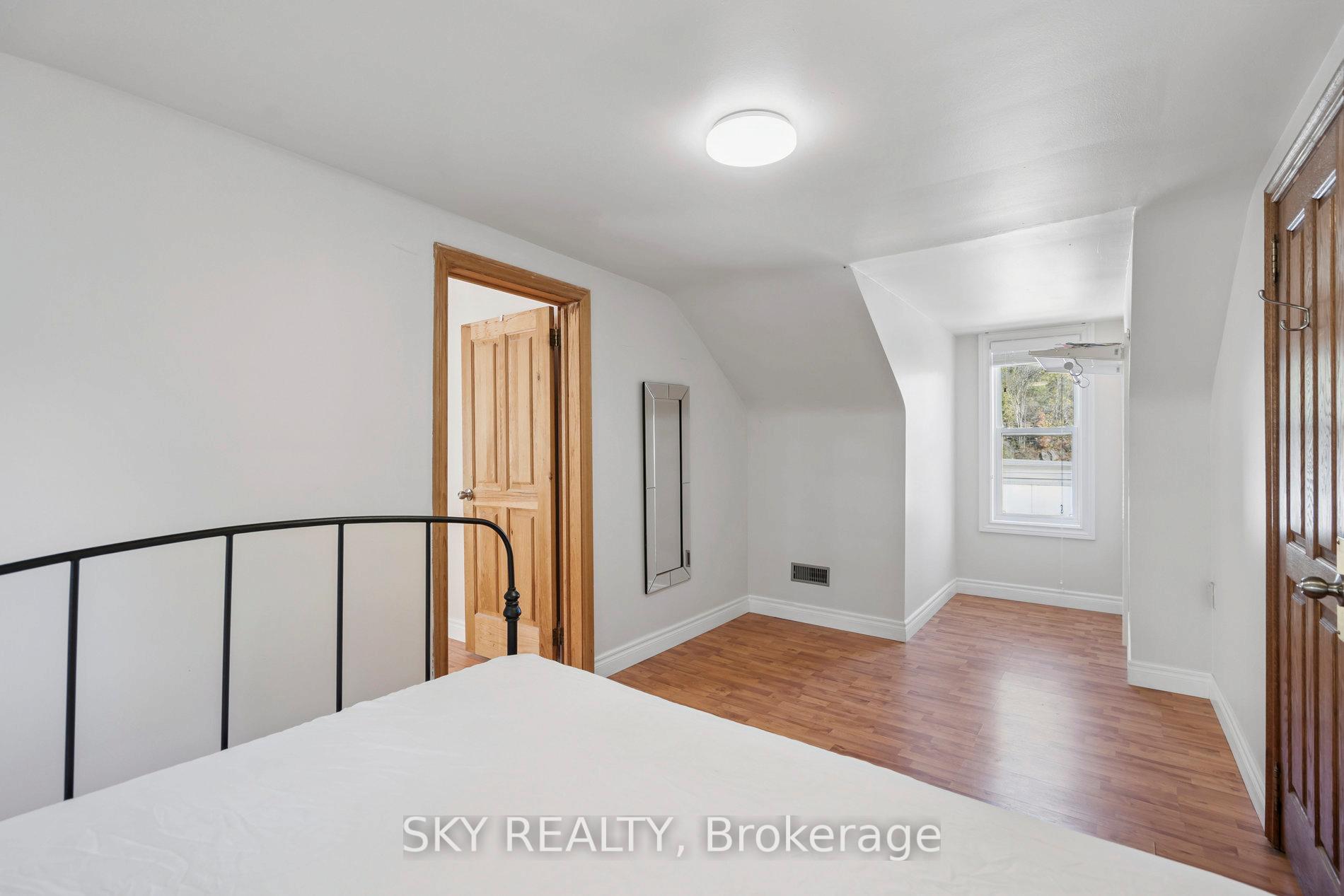 Photo 25 of 12478 5 Line, Halton Hills, Limehouse — HOMEH