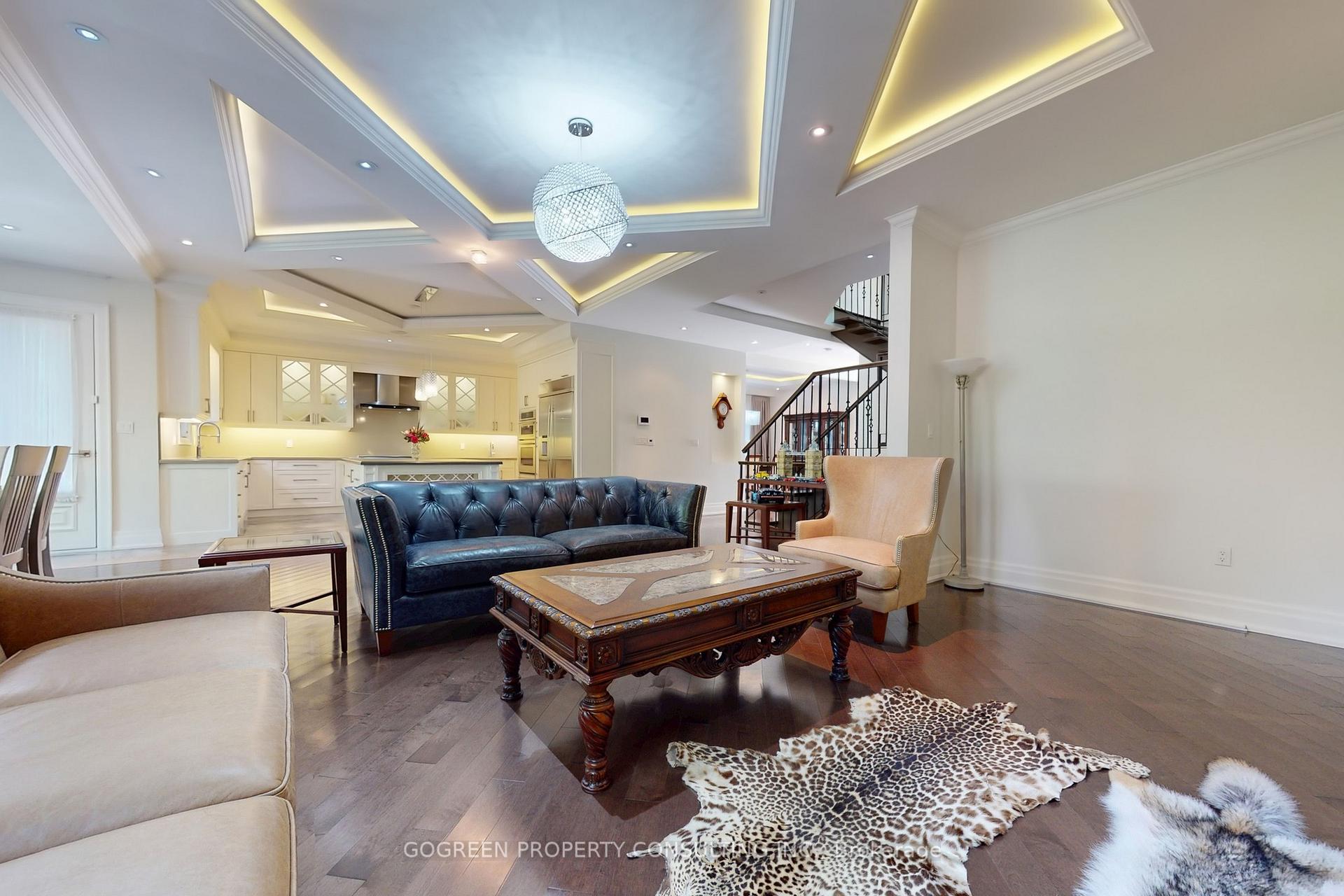 Photo 5 of 11 Elmview Avenue, North York, Willowdale West — HOMEH