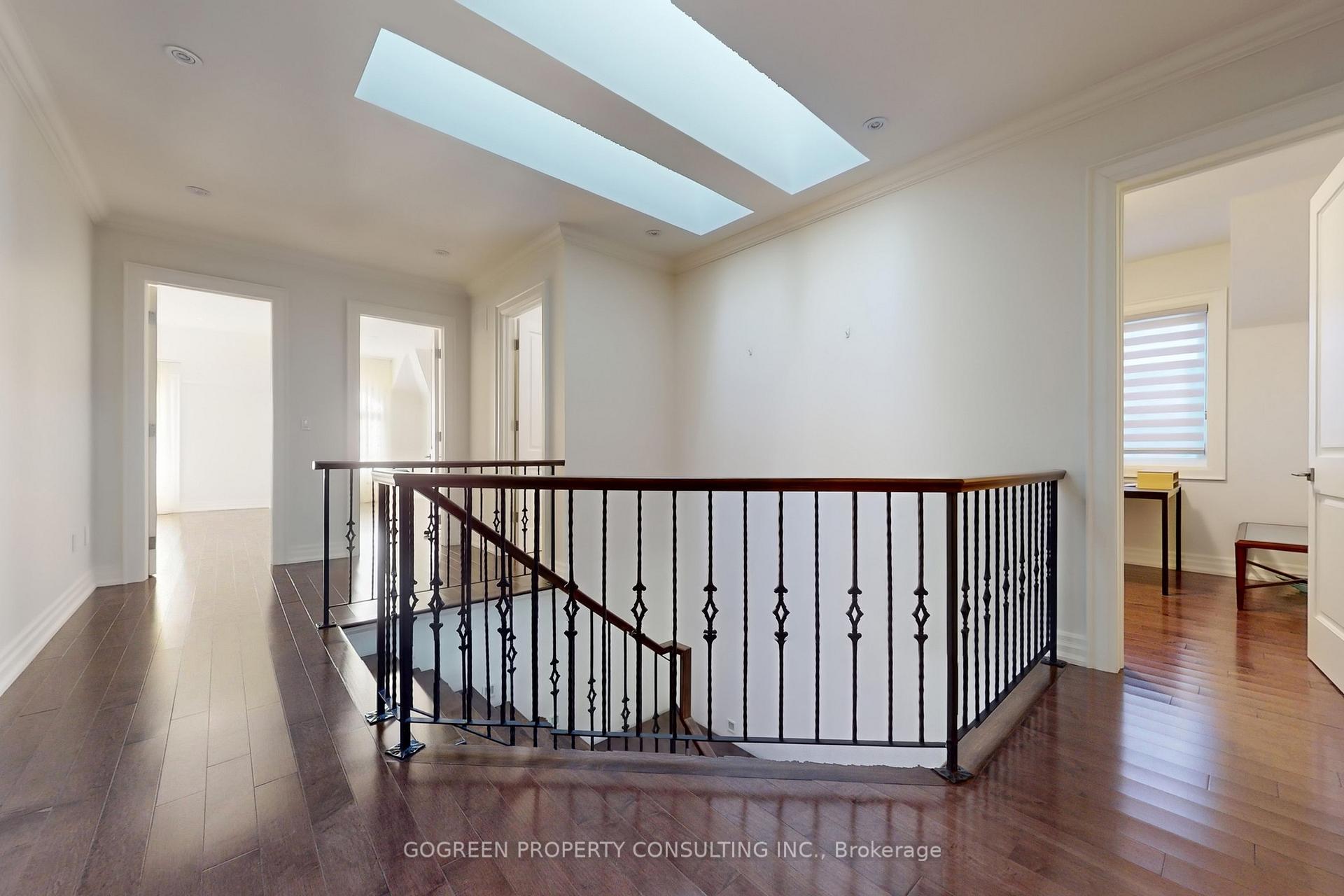 Photo 23 of 11 Elmview Avenue, North York, Willowdale West — HOMEH