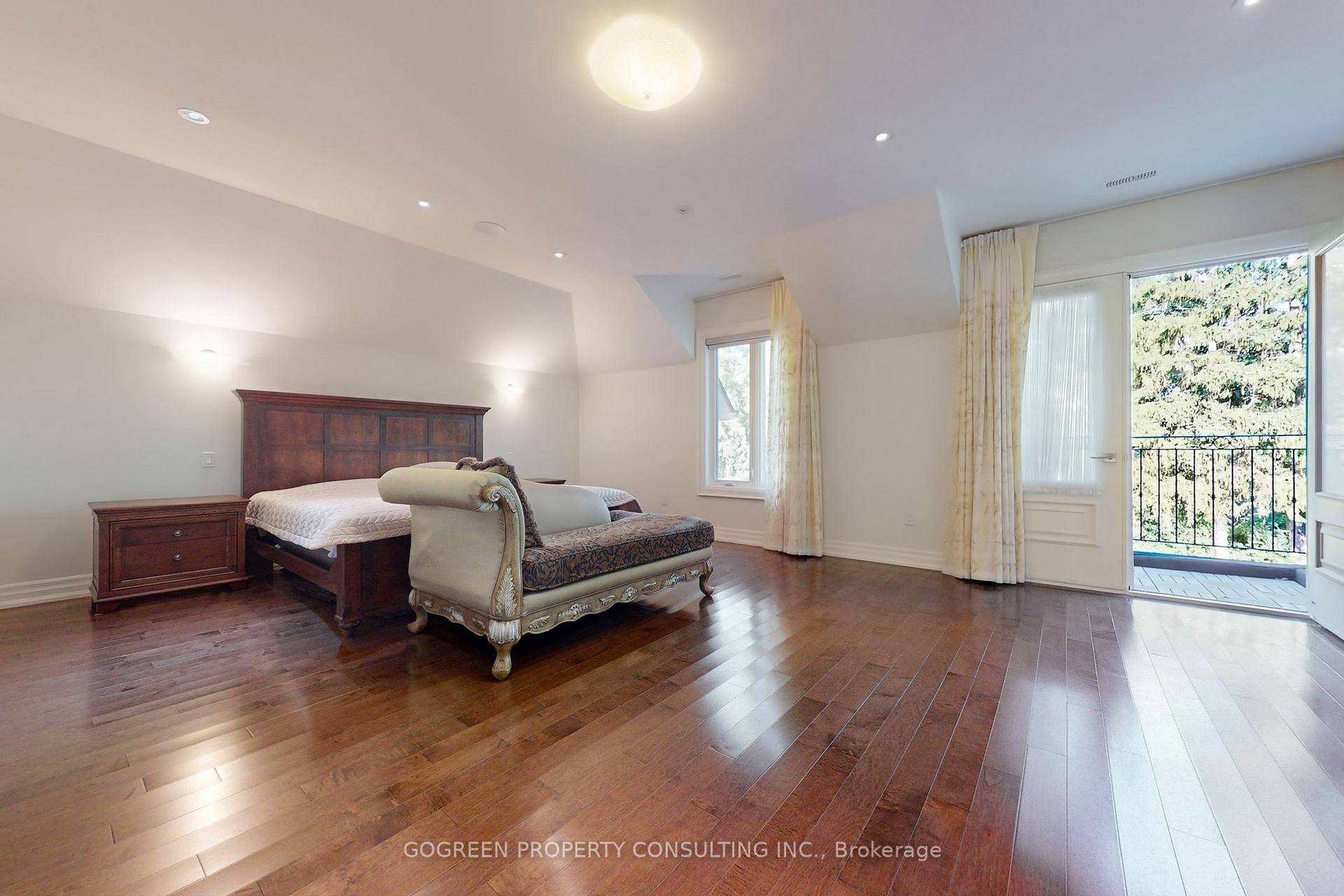Photo 24 of 11 Elmview Avenue, North York, Willowdale West — HOMEH