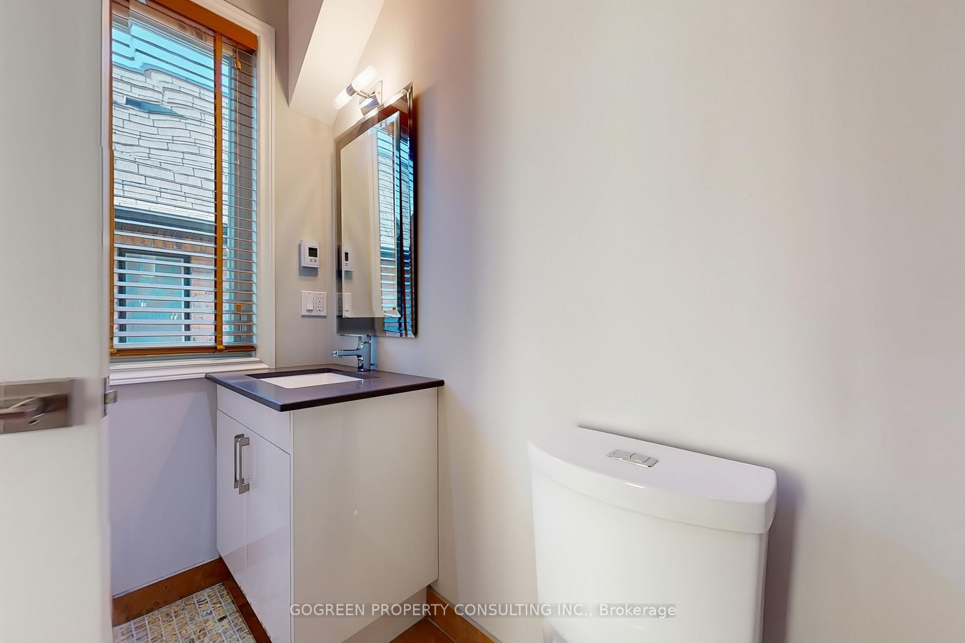Photo 32 of 11 Elmview Avenue, North York, Willowdale West — HOMEH