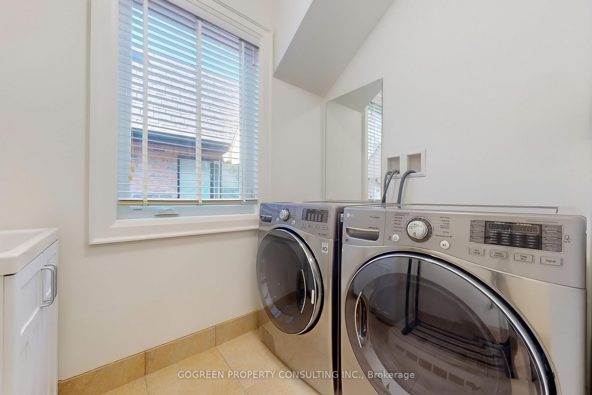 Photo 40 of 11 Elmview Avenue, North York, Willowdale West — HOMEH