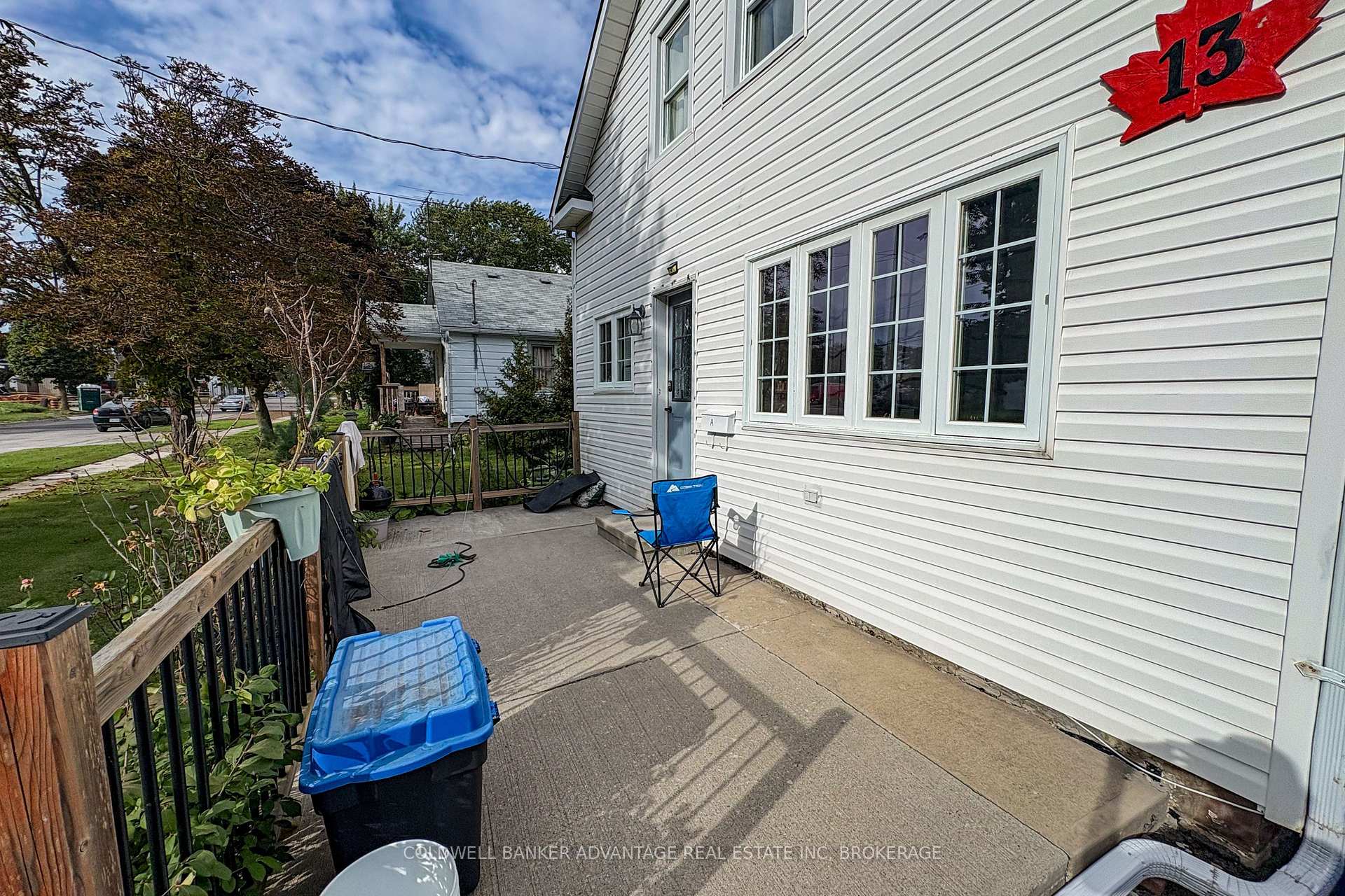 Photo 2 of 13 Alberta Street, Welland, Lincoln/Crowland — HOMEH