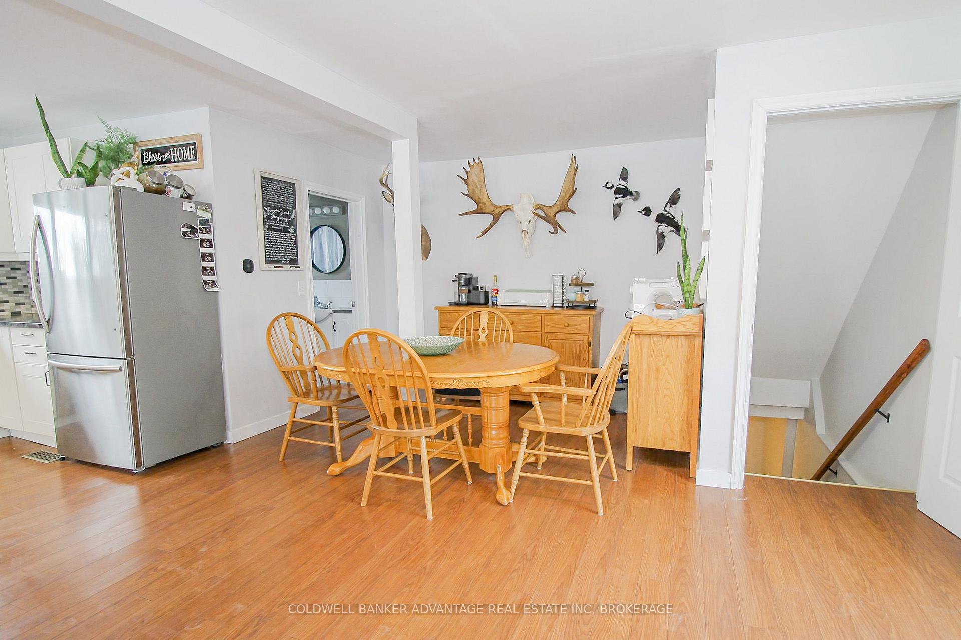 Photo 8 of 13 Alberta Street, Welland, Lincoln/Crowland — HOMEH