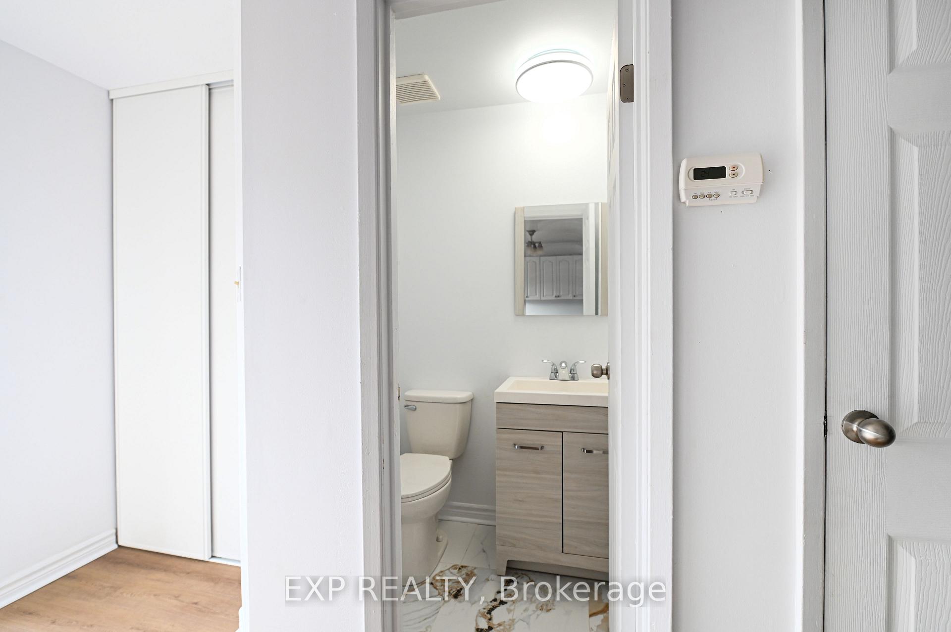 Photo 4 of Unit 42, 2697 Pimlico Crescent, Ottawa, Emerald Woods/Sawmill Creek — HOMEH