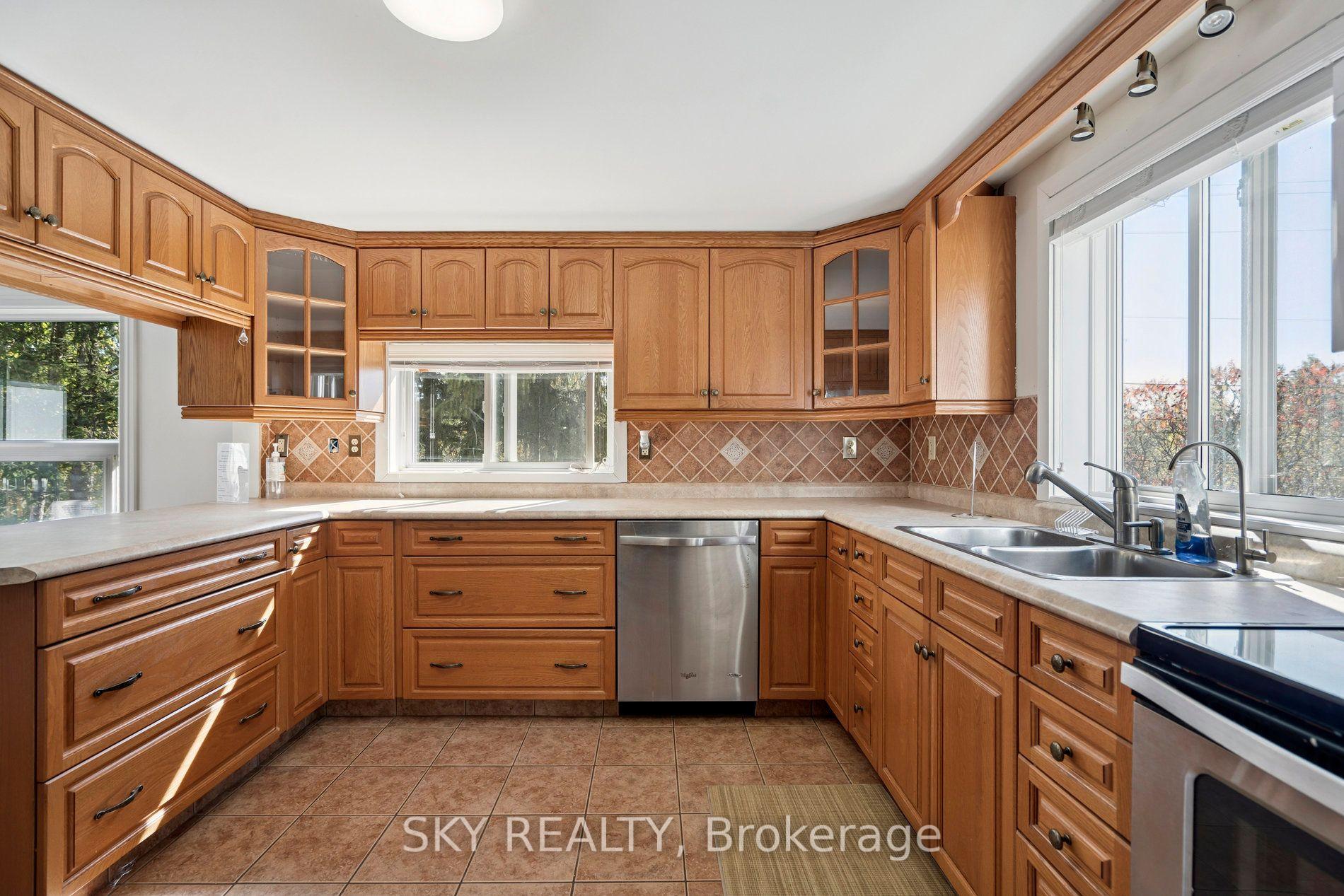 Photo 11 of 12475 5th Line, Halton Hills, Limehouse — HOMEH