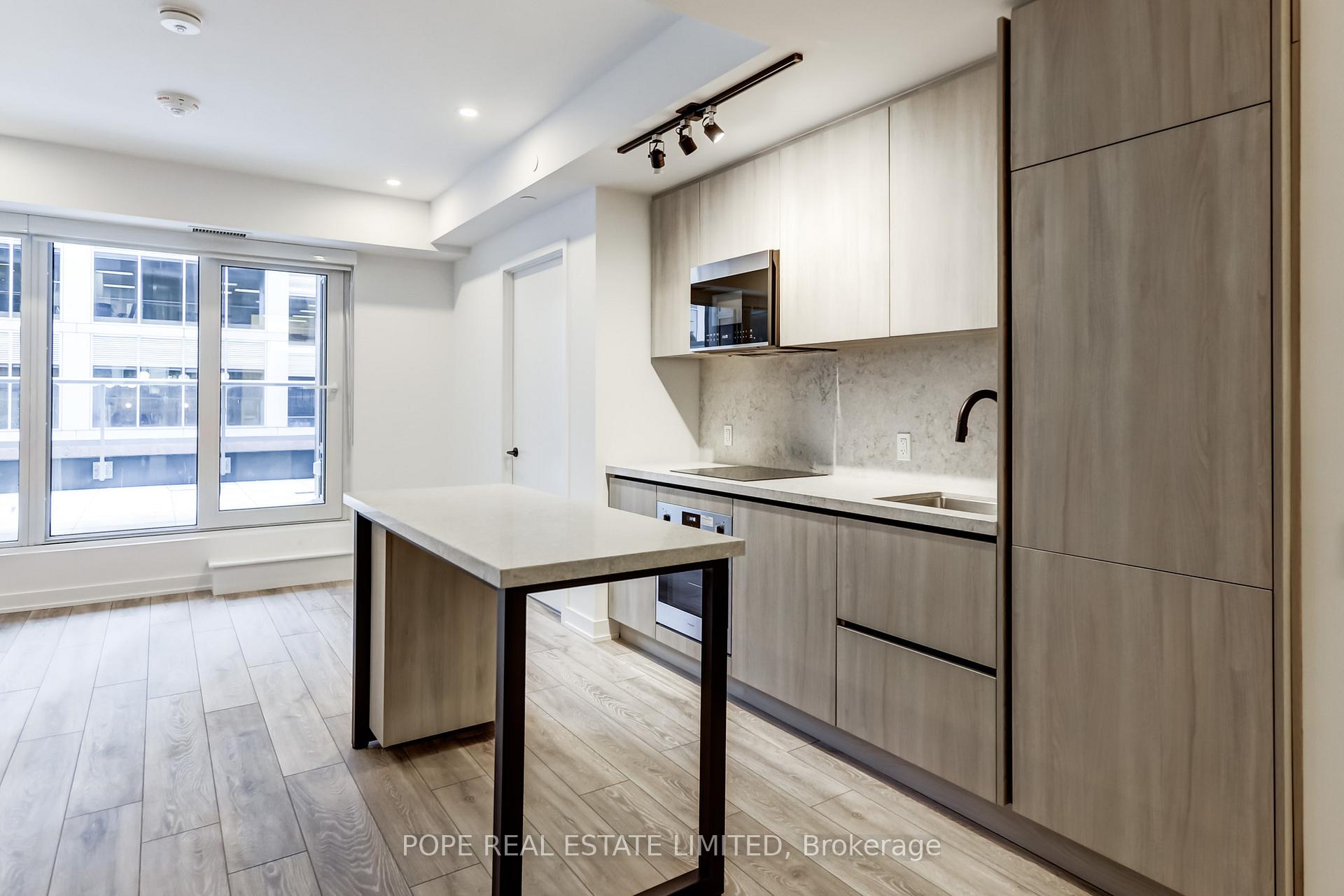 Photo 2 of Unit 806, 108 Peter Street, Toronto, Waterfront Communities — HOMEH