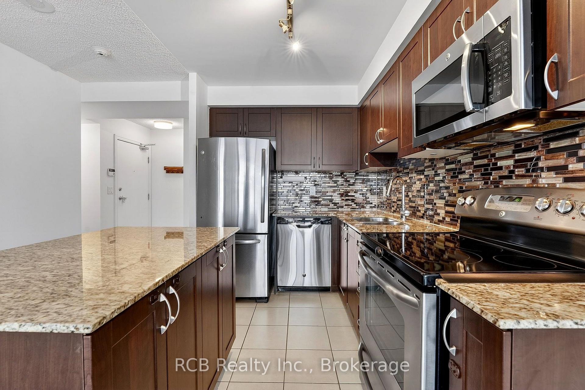 Photo 14 of Unit 1006, 1940 Ironstone Drive, Burlington, Uptown — HOMEH