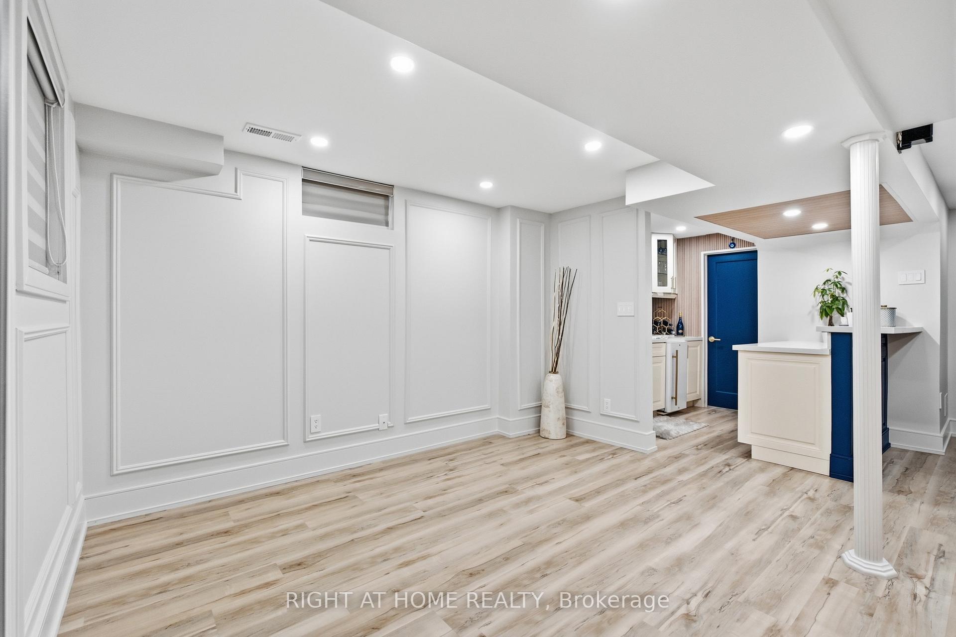 Photo 40 of 217 Rosanna Crescent, Vaughan, Maple — HOMEH