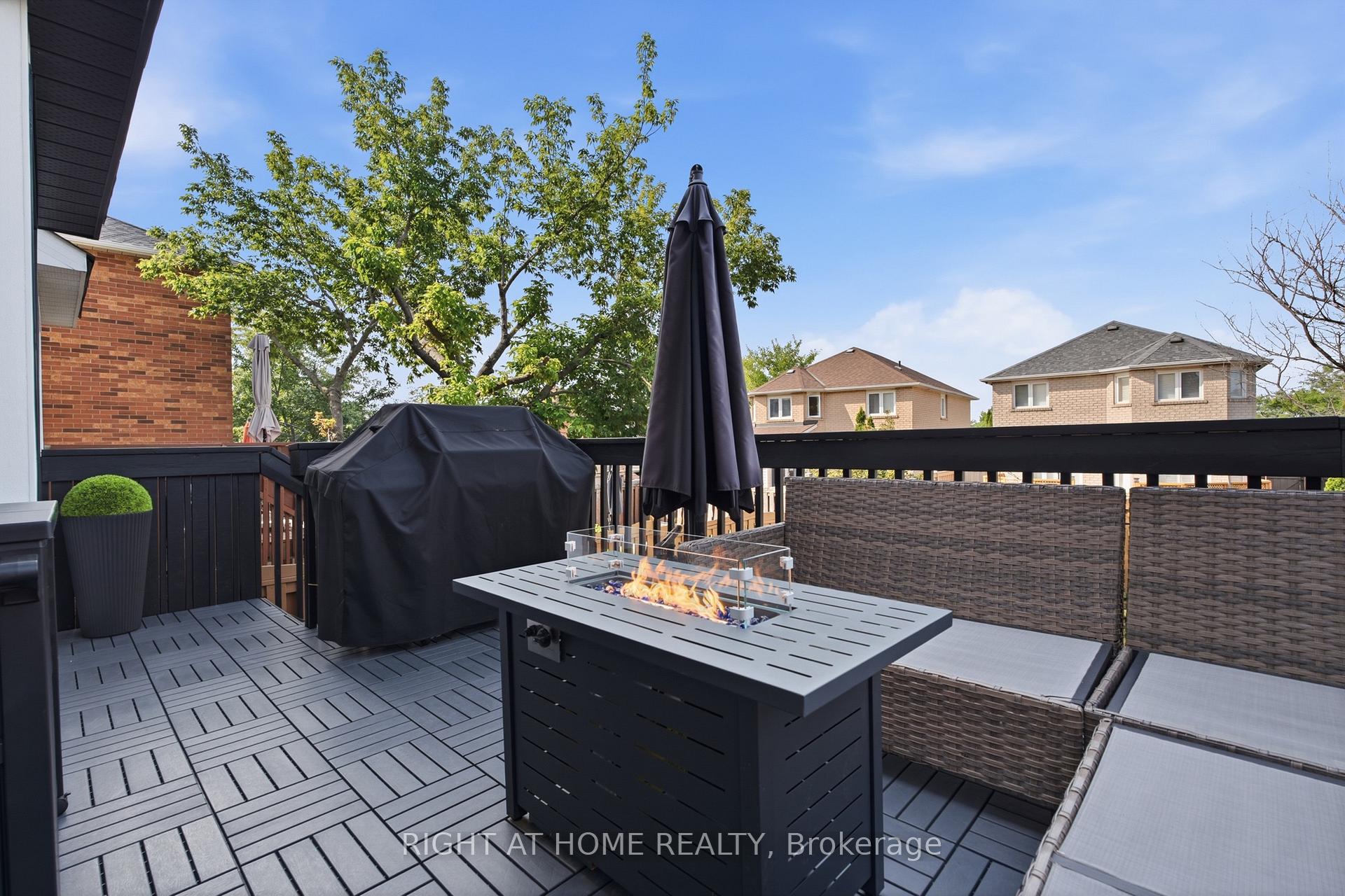 Photo 47 of 217 Rosanna Crescent, Vaughan, Maple — HOMEH