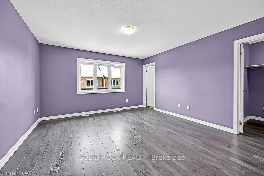 Photo 19 of 457 Queen Mary Drive, Brampton, Northwest Brampton — HOMEH