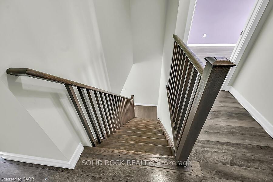 Photo 30 of 457 Queen Mary Drive, Brampton, Northwest Brampton — HOMEH