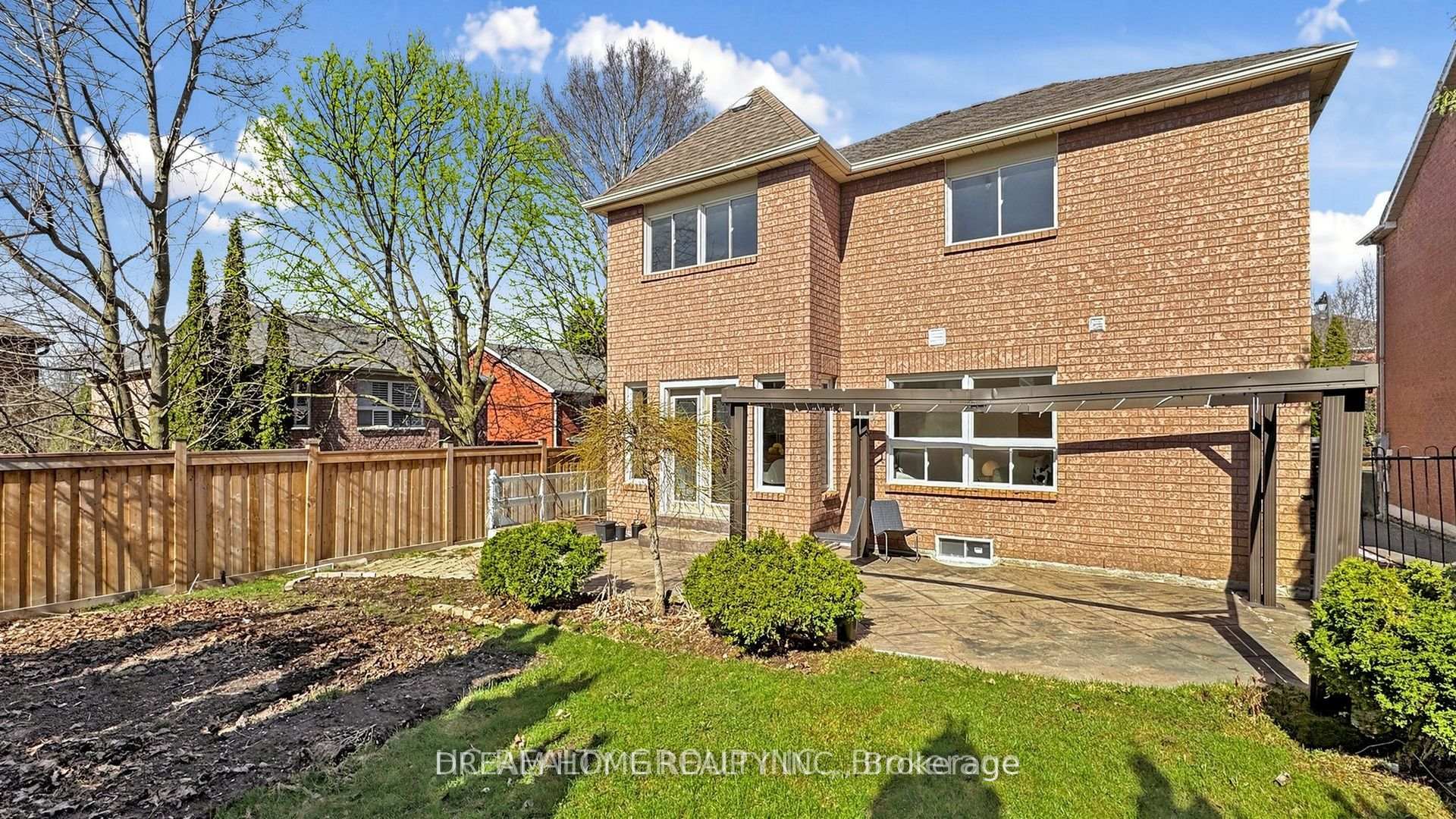Photo 43 of 23 Brookeview Drive, Aurora, Aurora Highlands — HOMEH