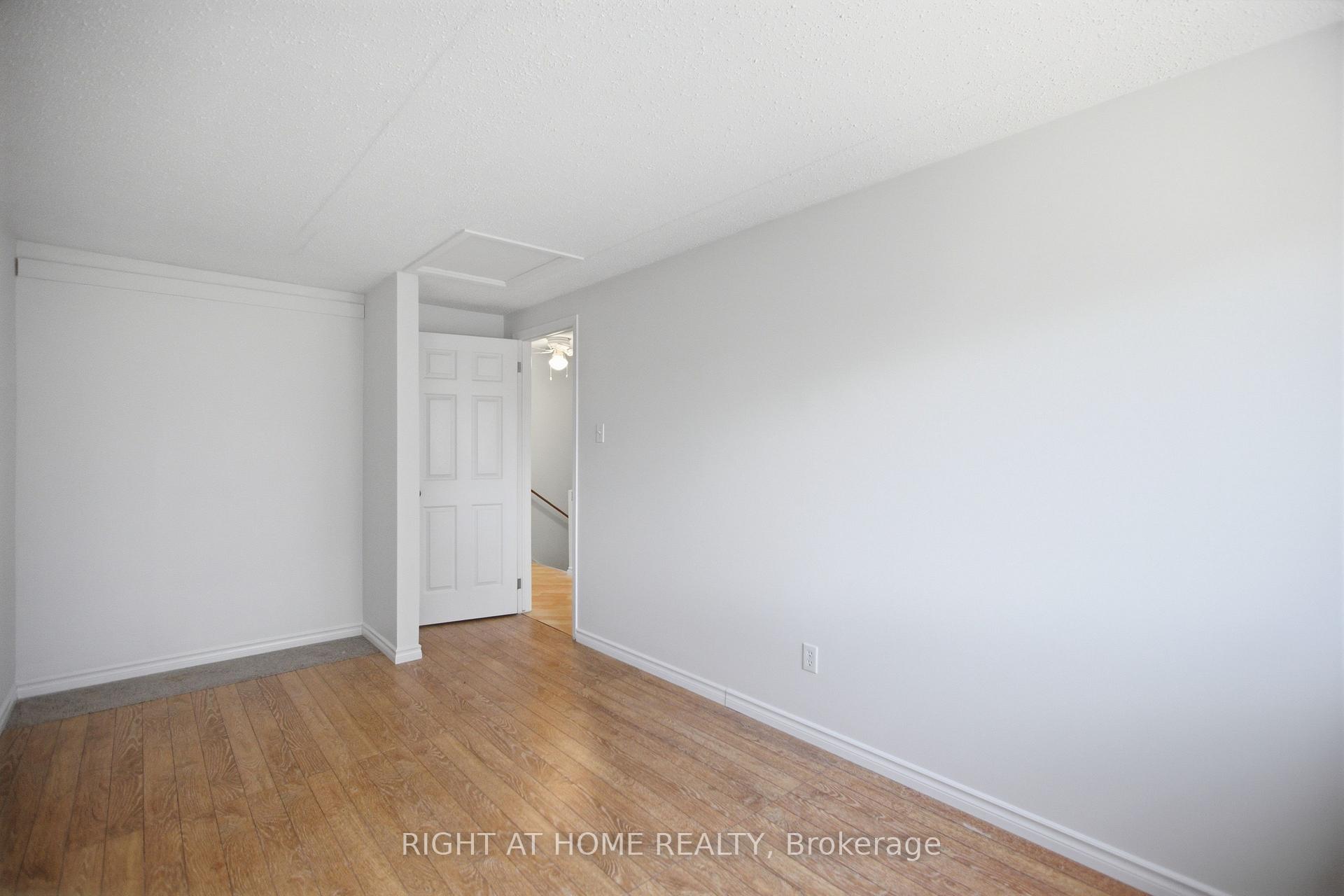 Photo 25 of Unit 8, 107 Castlefrank Road, Ottawa, Kanata - Glencairn/Hazeldean — HOMEH