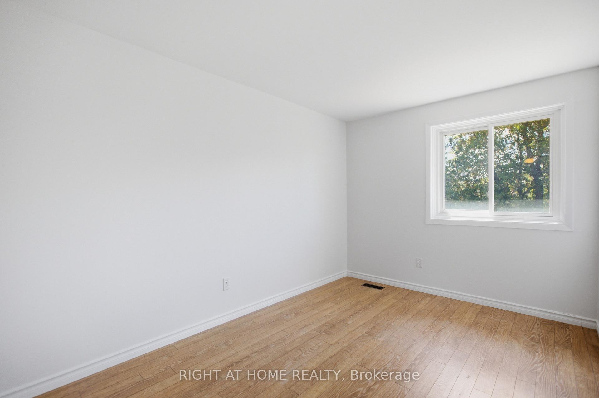 Photo 27 of Unit 8, 107 Castlefrank Road, Ottawa, Kanata - Glencairn/Hazeldean — HOMEH