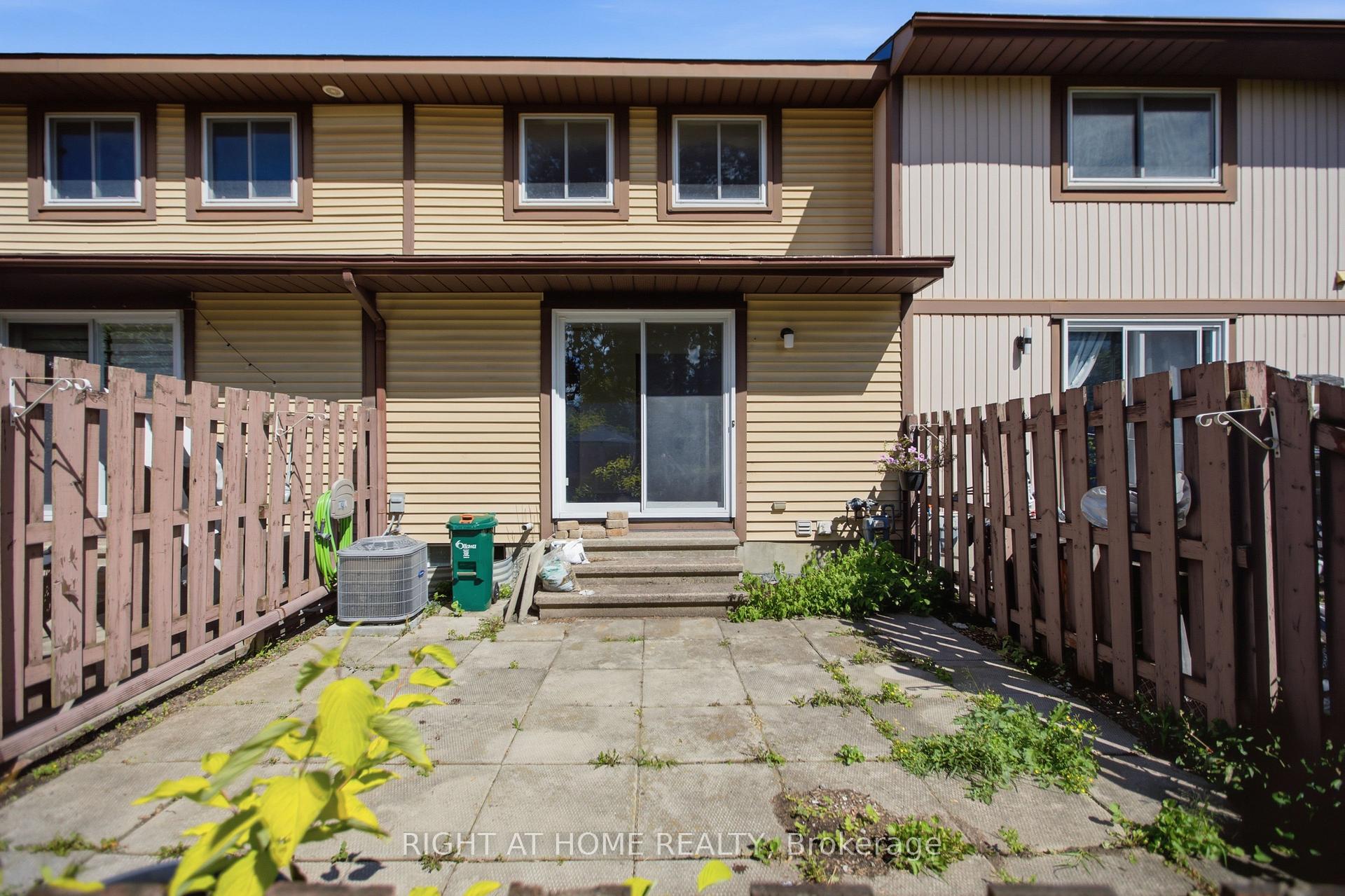 Photo 36 of Unit 8, 107 Castlefrank Road, Ottawa, Kanata - Glencairn/Hazeldean — HOMEH