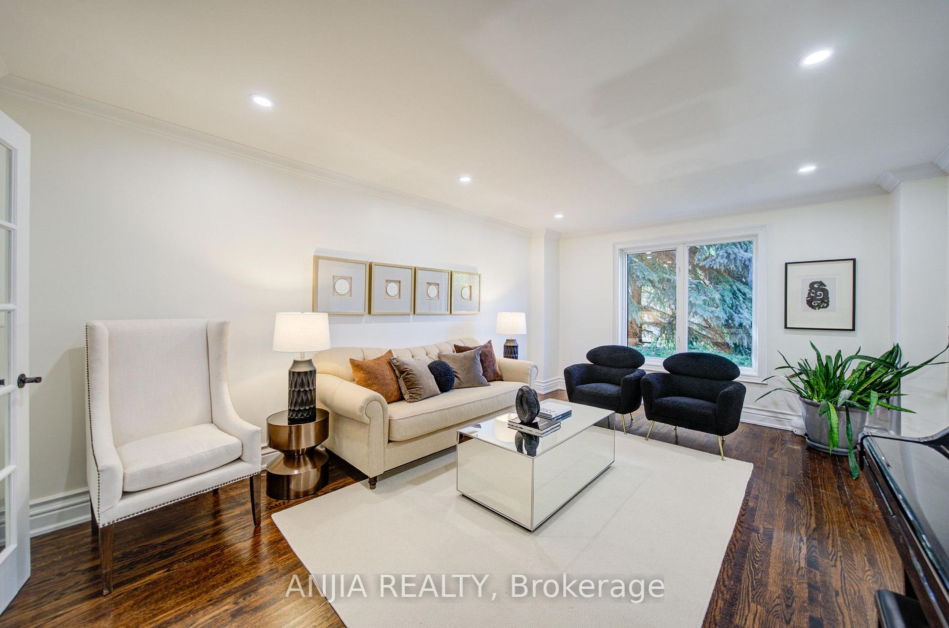 Photo 7 of 8 Calderbridge Crescent, Markham, Unionville — HOMEH