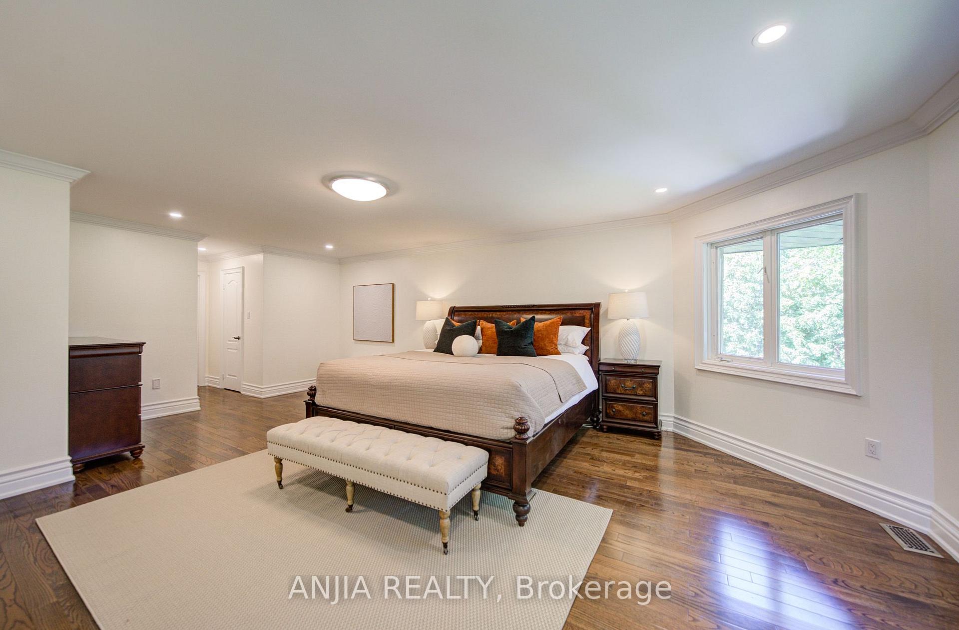 Photo 29 of 8 Calderbridge Crescent, Markham, Unionville — HOMEH