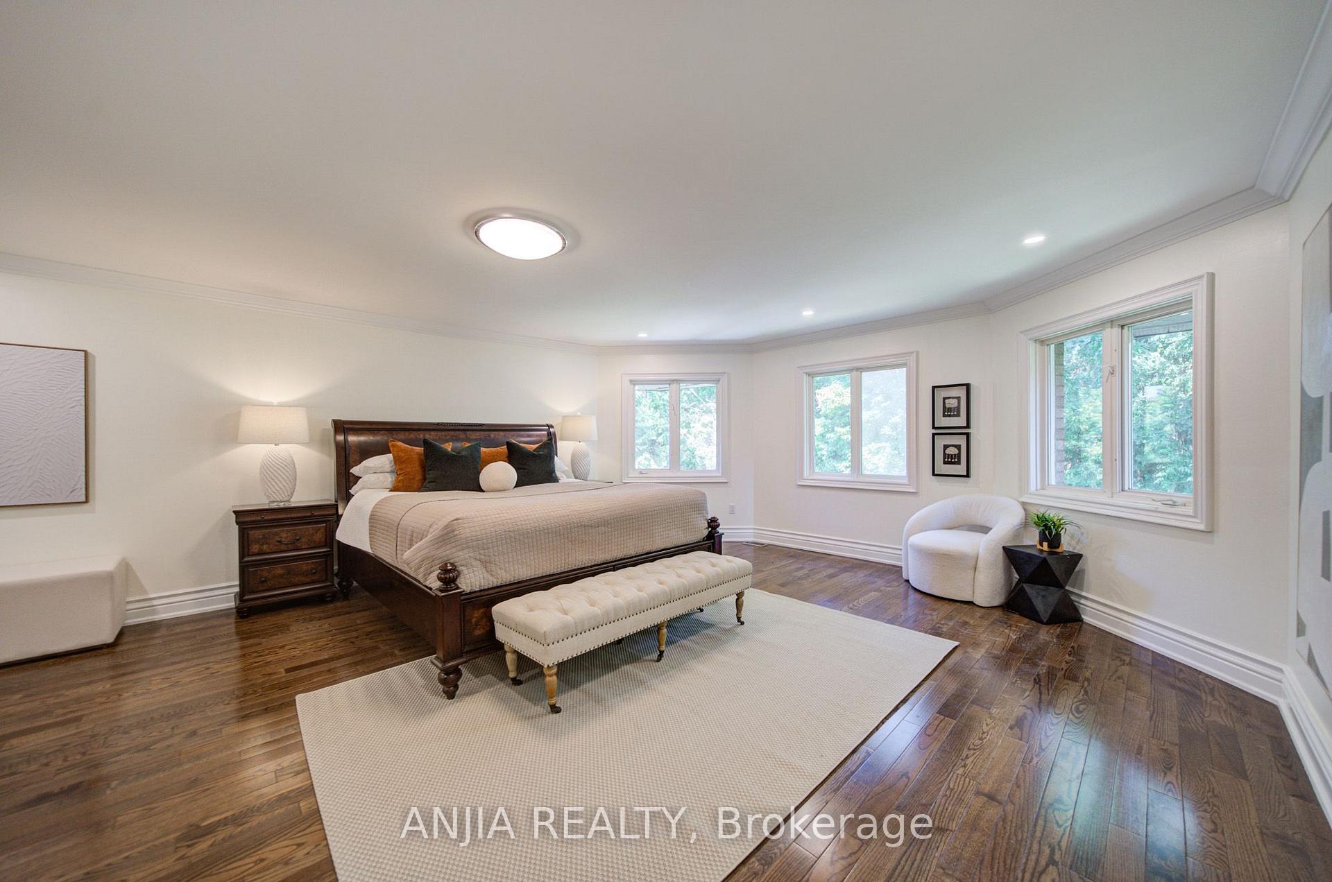 Photo 30 of 8 Calderbridge Crescent, Markham, Unionville — HOMEH