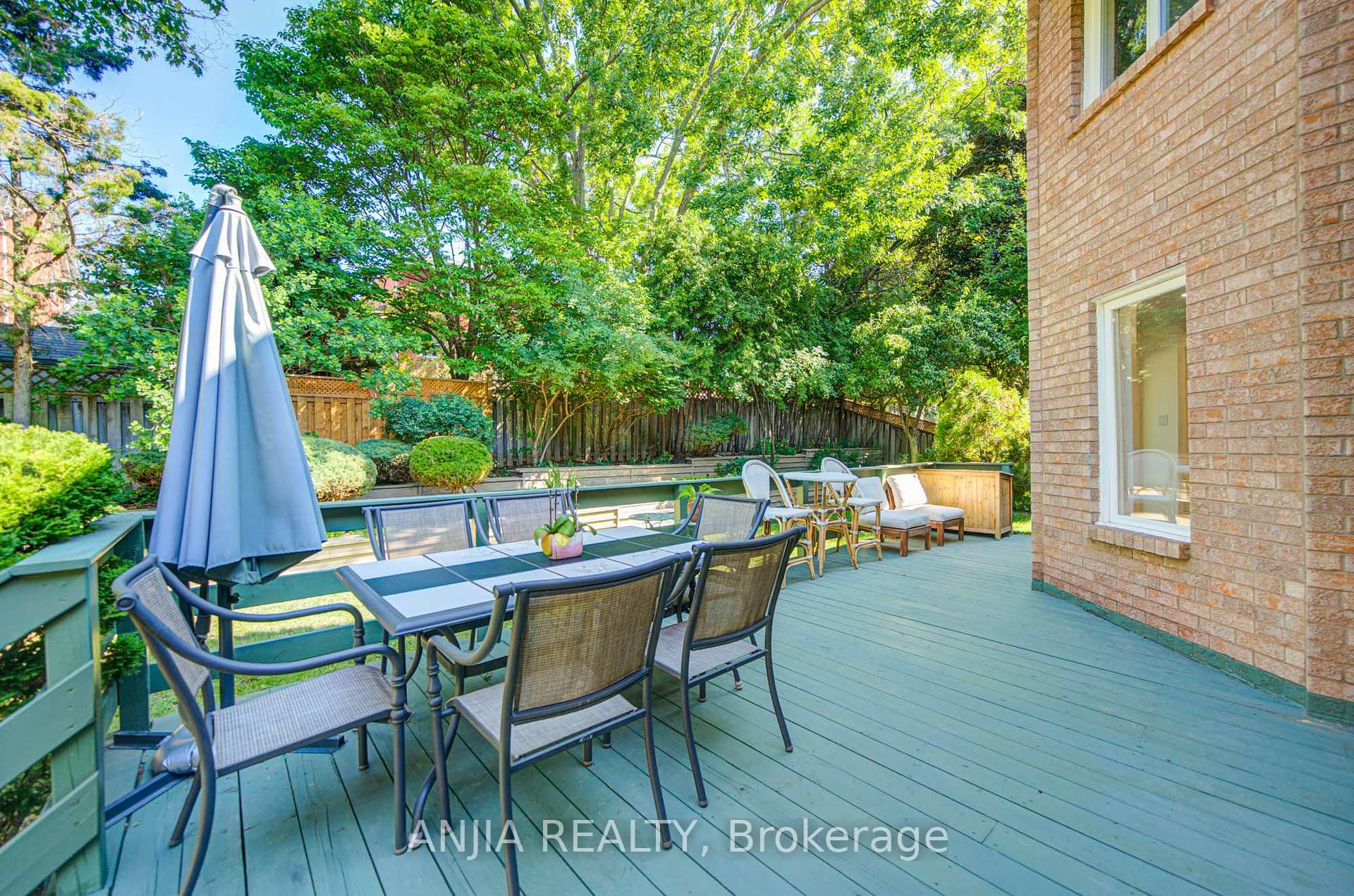 Photo 48 of 8 Calderbridge Crescent, Markham, Unionville — HOMEH
