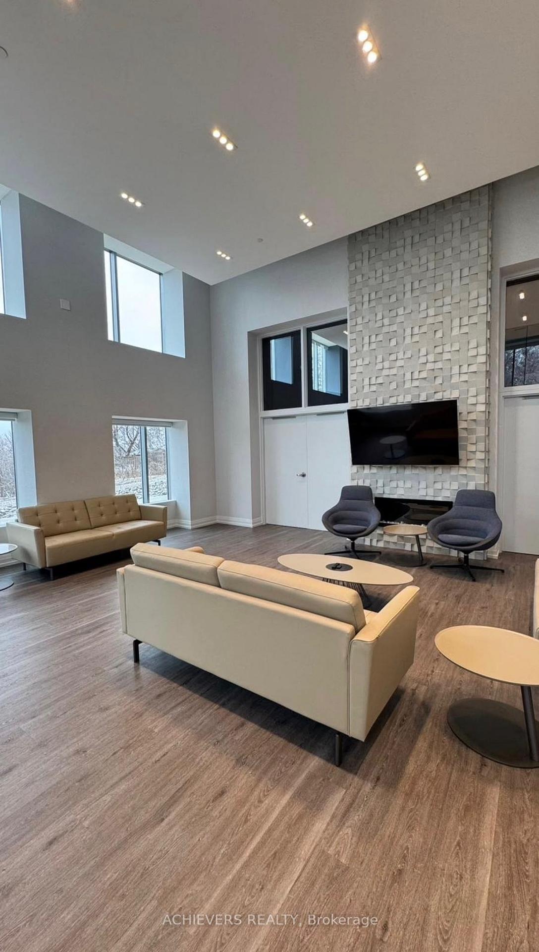 Photo of Unit 513, 56 Lakeside Terrace