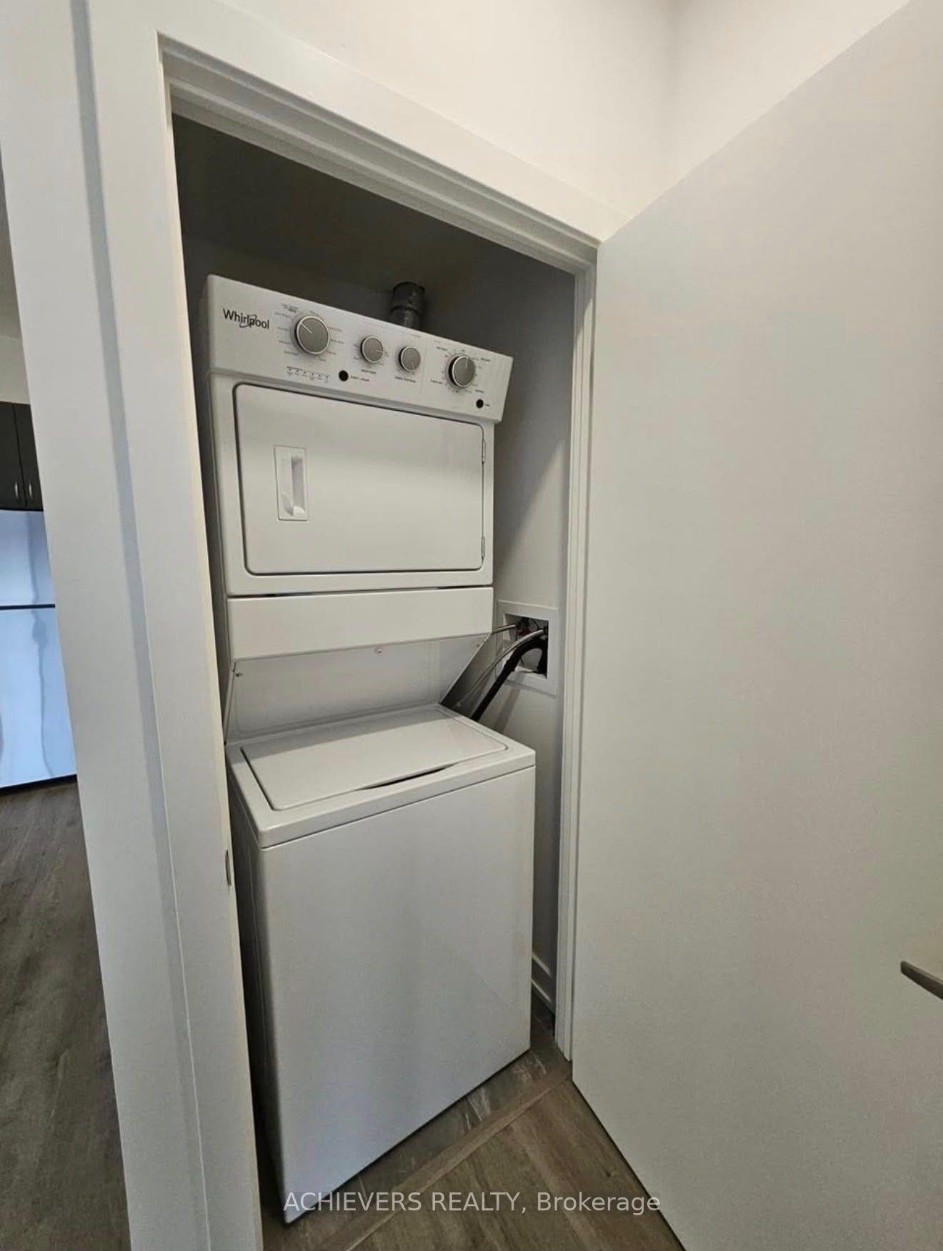 Photo 3 of Unit 513, 56 Lakeside Terrace, Barrie, Little Lake — HOMEH