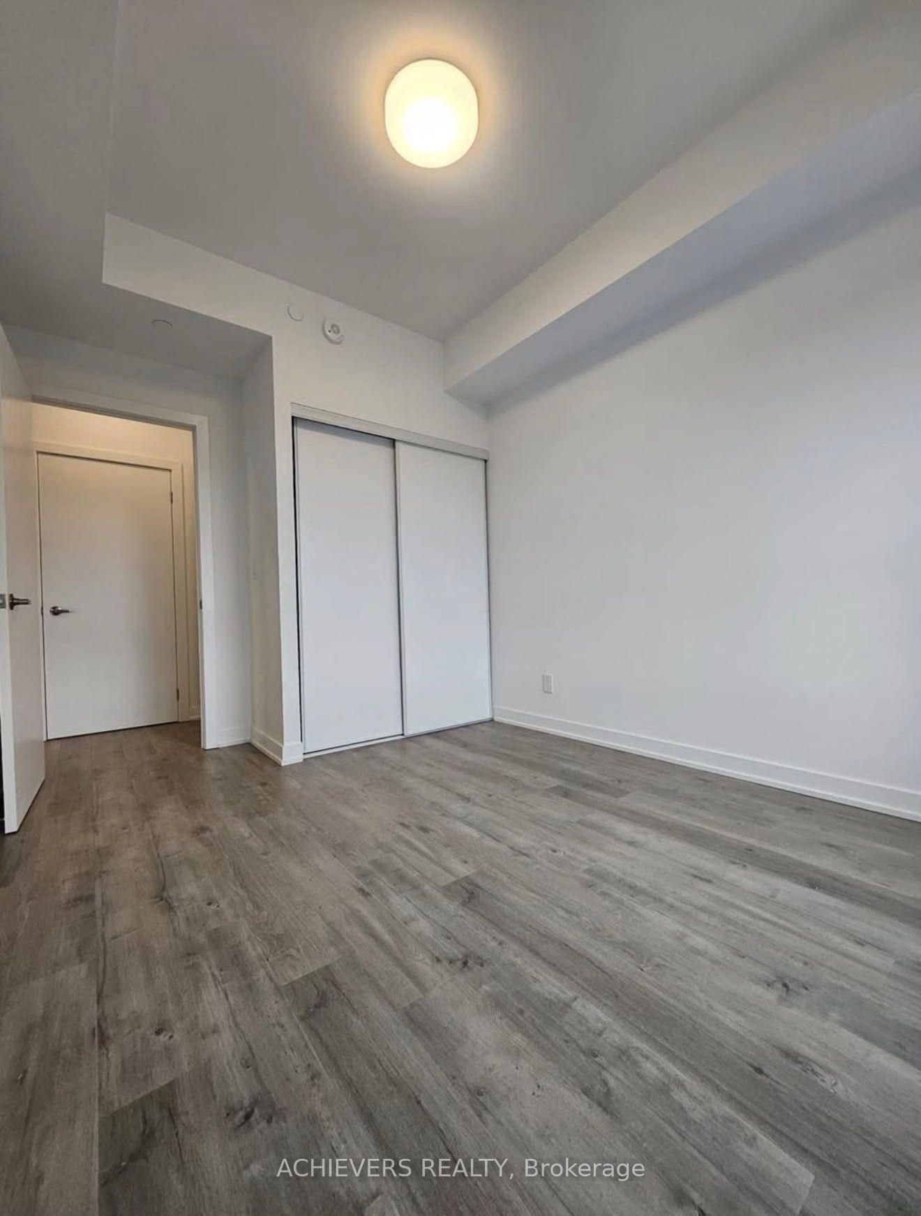Photo 9 of Unit 513, 56 Lakeside Terrace, Barrie, Little Lake — HOMEH