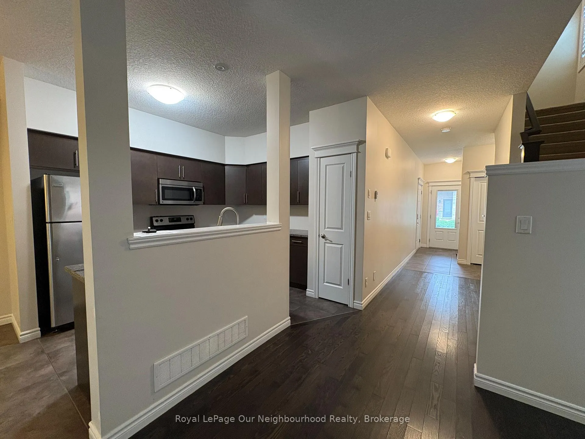 Photo 11 of Unit 35, 146 Downey Road, Guelph, Kortright Hills — HOMEH