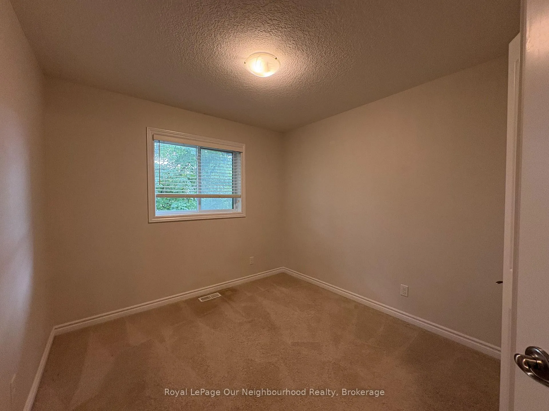 Photo 21 of Unit 35, 146 Downey Road, Guelph, Kortright Hills — HOMEH
