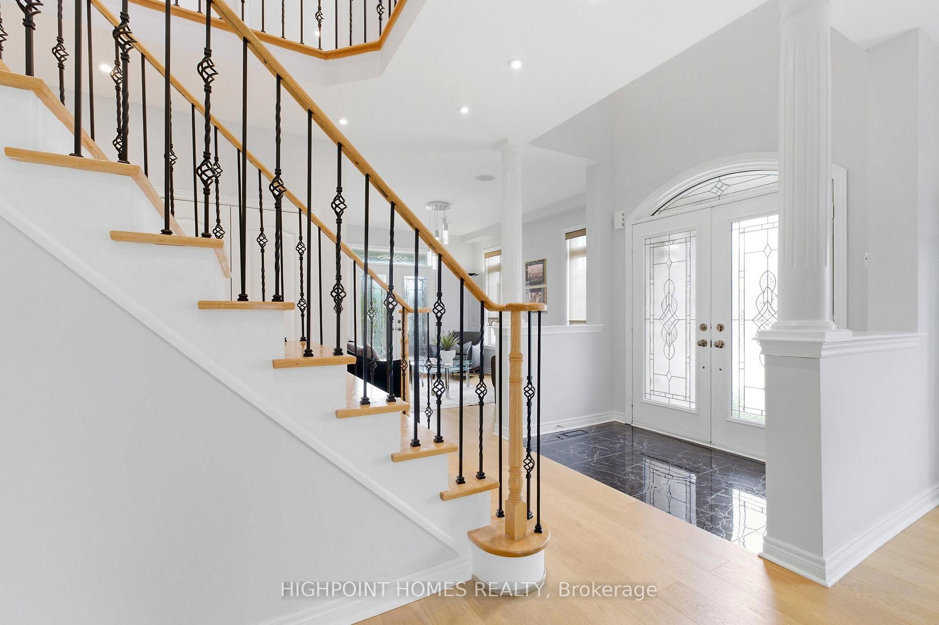 Photo 7 of 2066 Willhaven Trail, Oakville, Westmount — HOMEH
