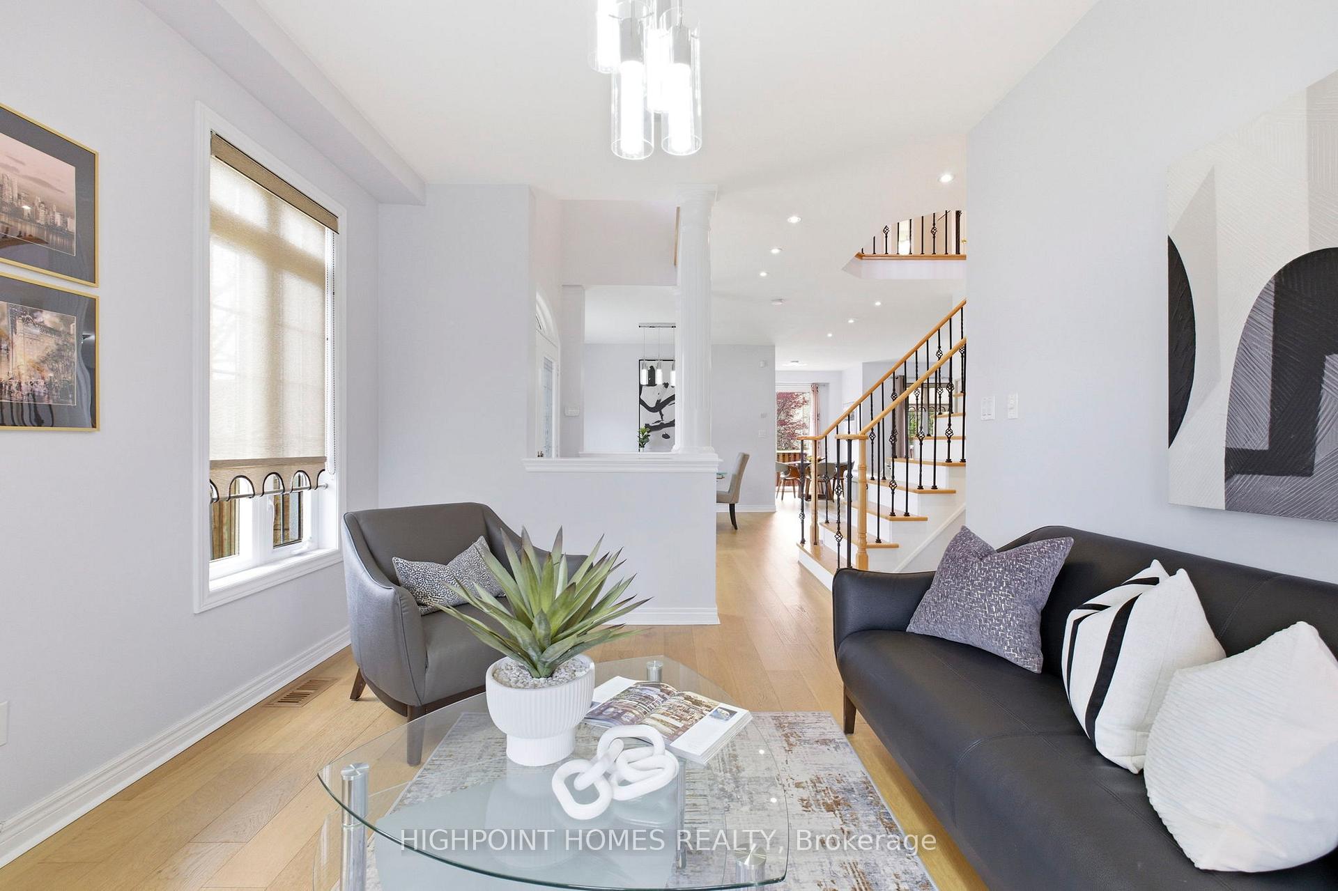 Photo 10 of 2066 Willhaven Trail, Oakville, Westmount — HOMEH