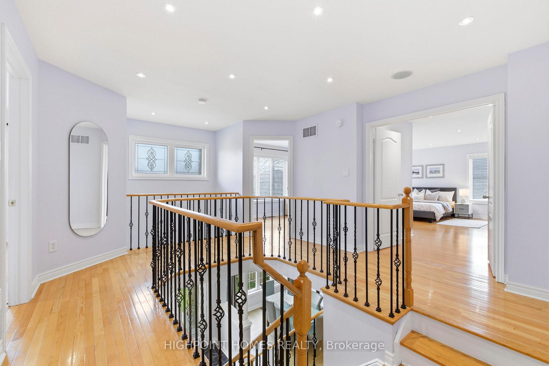 Photo 21 of 2066 Willhaven Trail, Oakville, Westmount — HOMEH