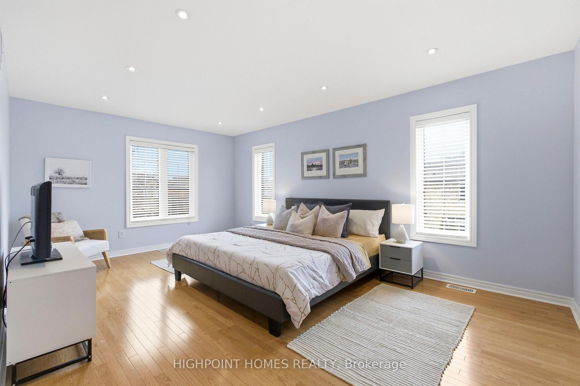 Photo 29 of 2066 Willhaven Trail, Oakville, Westmount — HOMEH