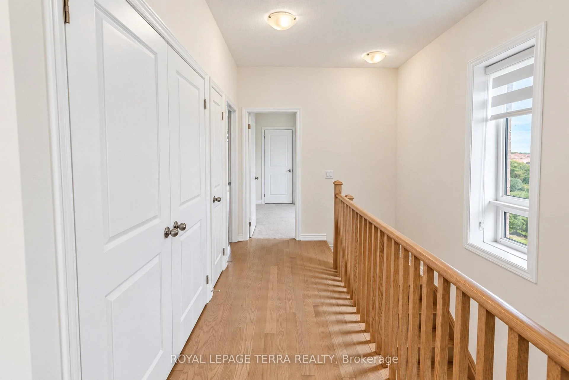 Photo 23 of 51 Upper Paradise Way, Whitby, Rural Whitby — HOMEH