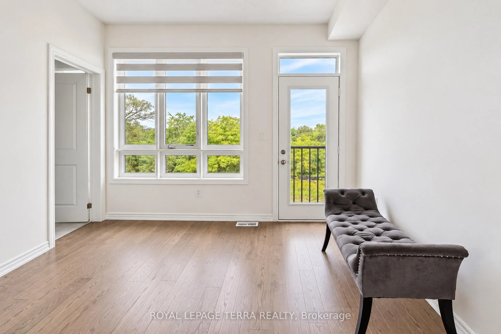 Photo 29 of 51 Upper Paradise Way, Whitby, Rural Whitby — HOMEH