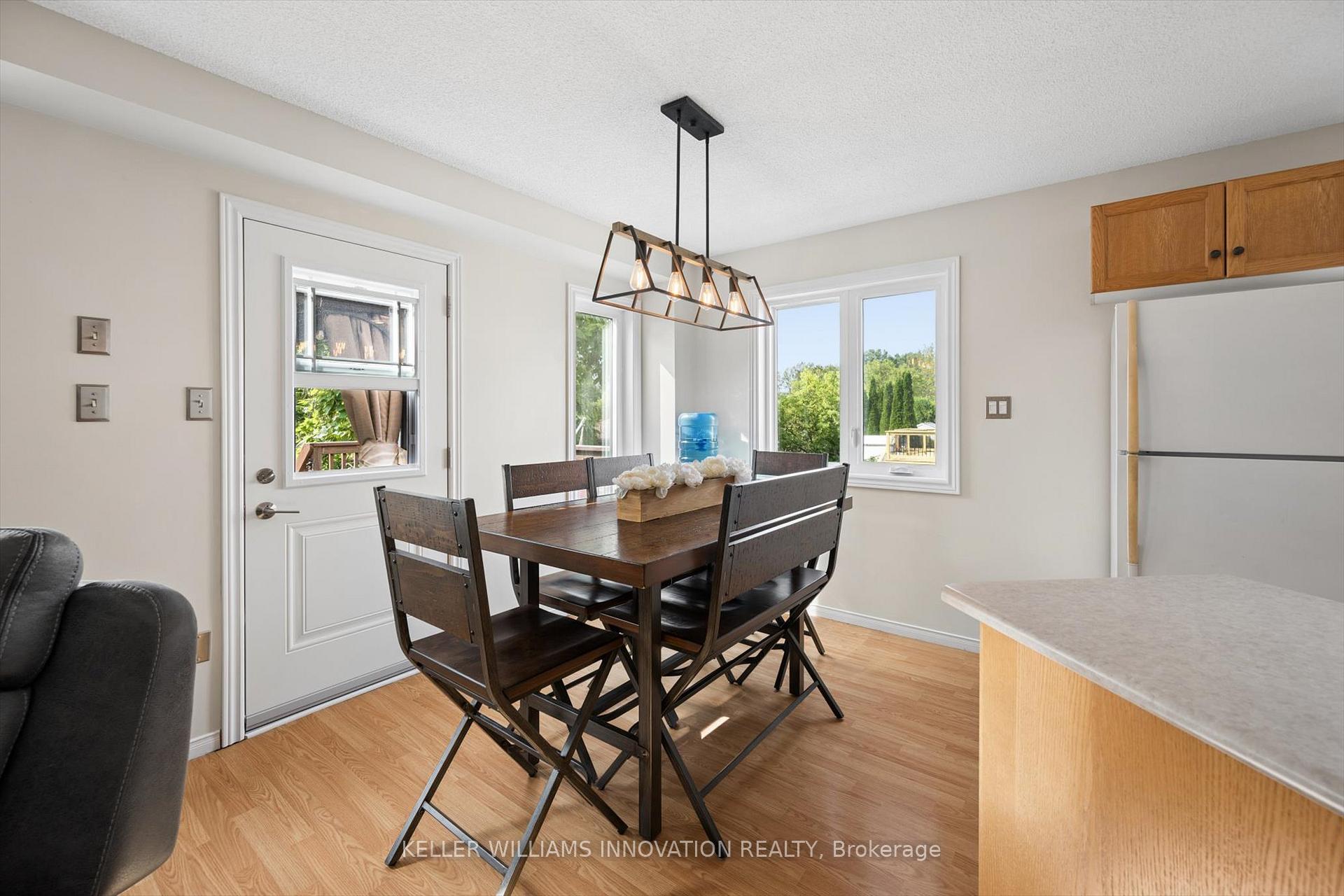 Photo 16 of 67 Apple Tree Drive, Kitchener, Idlewood — HOMEH