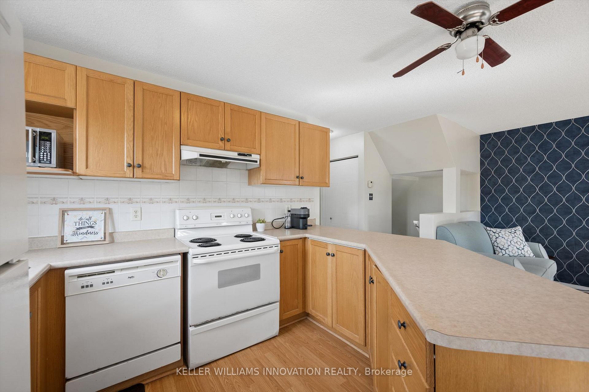 Photo 19 of 67 Apple Tree Drive, Kitchener, Idlewood — HOMEH