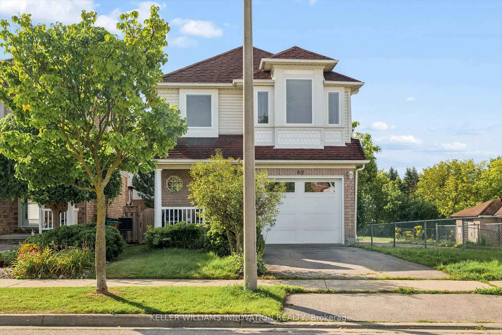 Photo 3 of 67 Apple Tree Drive, Kitchener, Idlewood — HOMEH