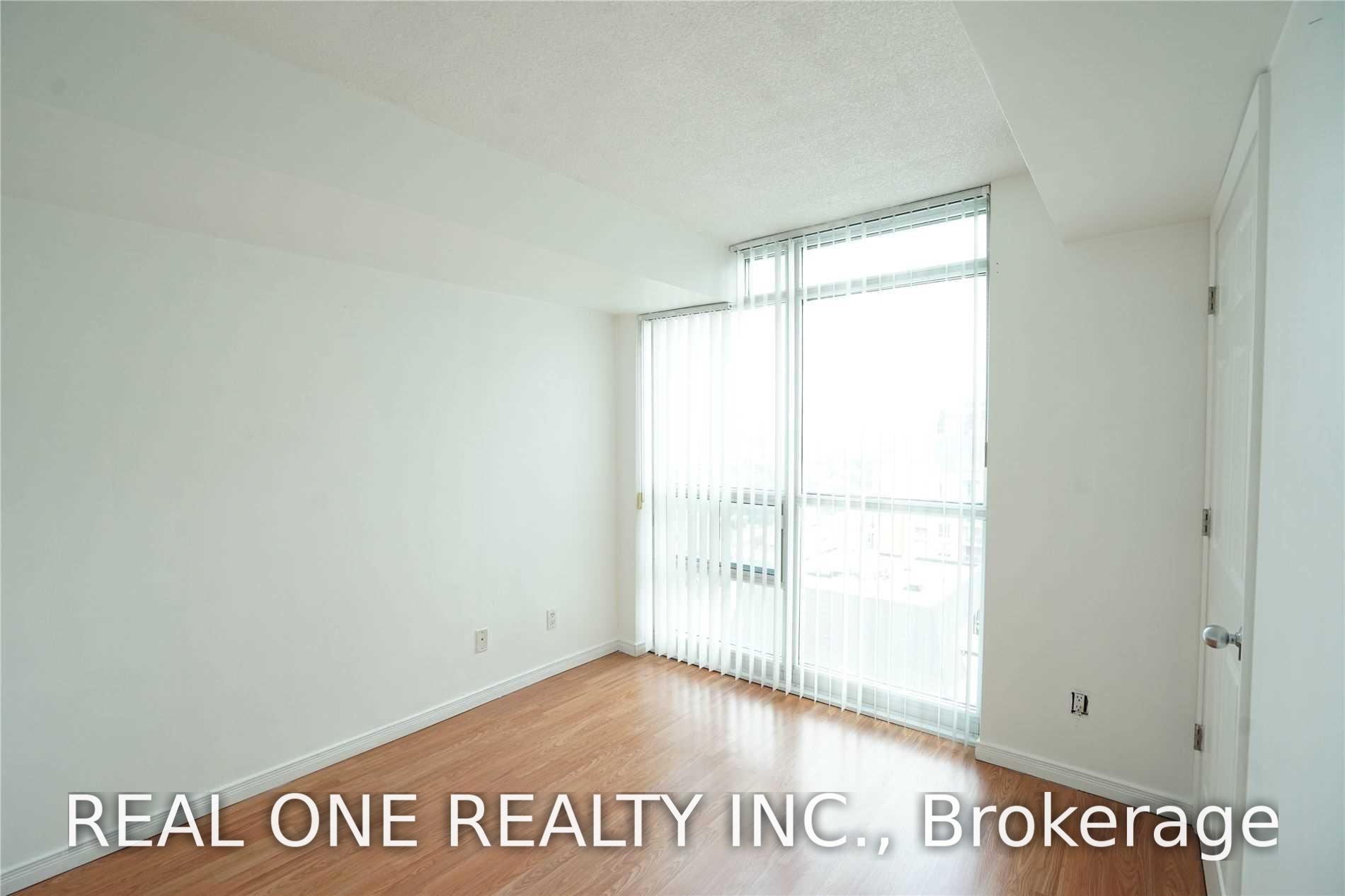 Photo 6 of Unit 2011, 30 Harrison Garden Boulevard, North York, Willowdale East — HOMEH