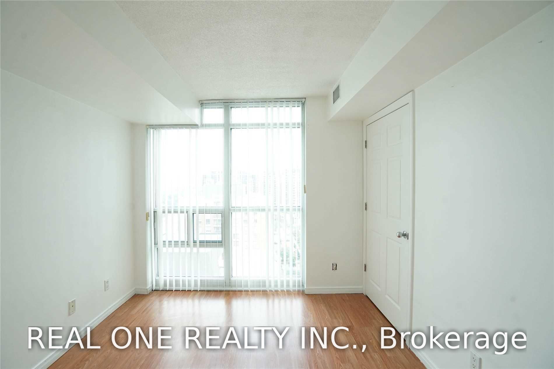 Photo 8 of Unit 2011, 30 Harrison Garden Boulevard, North York, Willowdale East — HOMEH