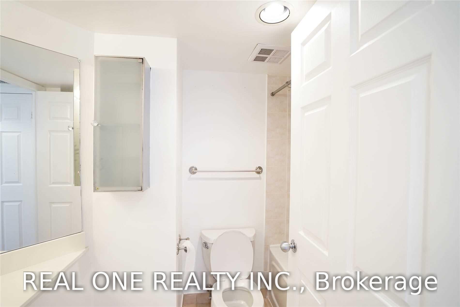 Photo 9 of Unit 2011, 30 Harrison Garden Boulevard, North York, Willowdale East — HOMEH