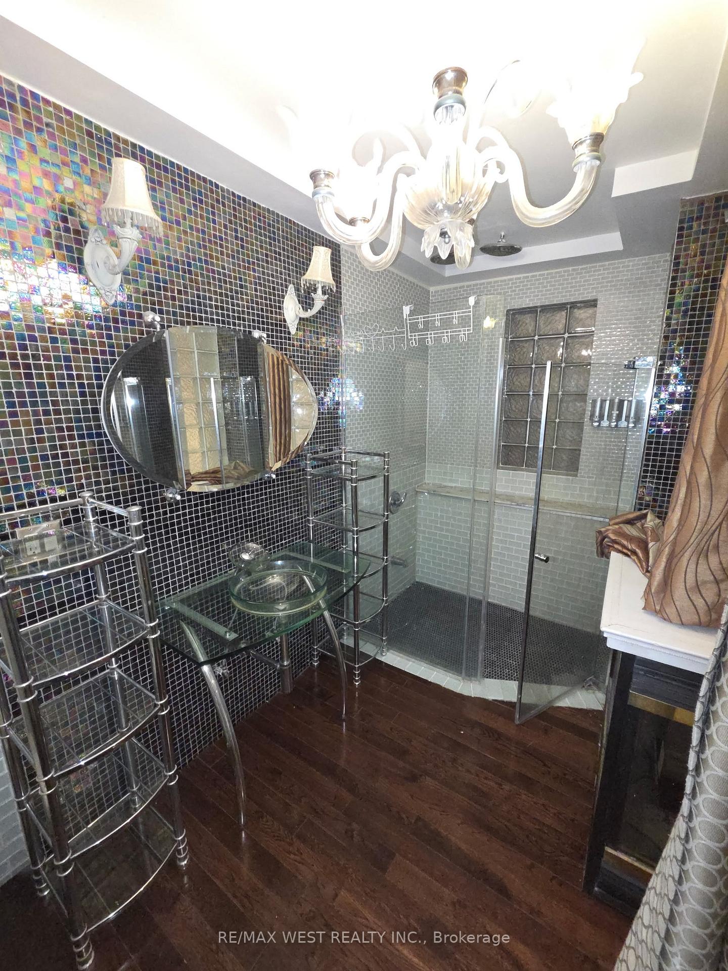 Photo 5 of Unit 2, 87 Medland Crescent, Toronto, High Park North — HOMEH