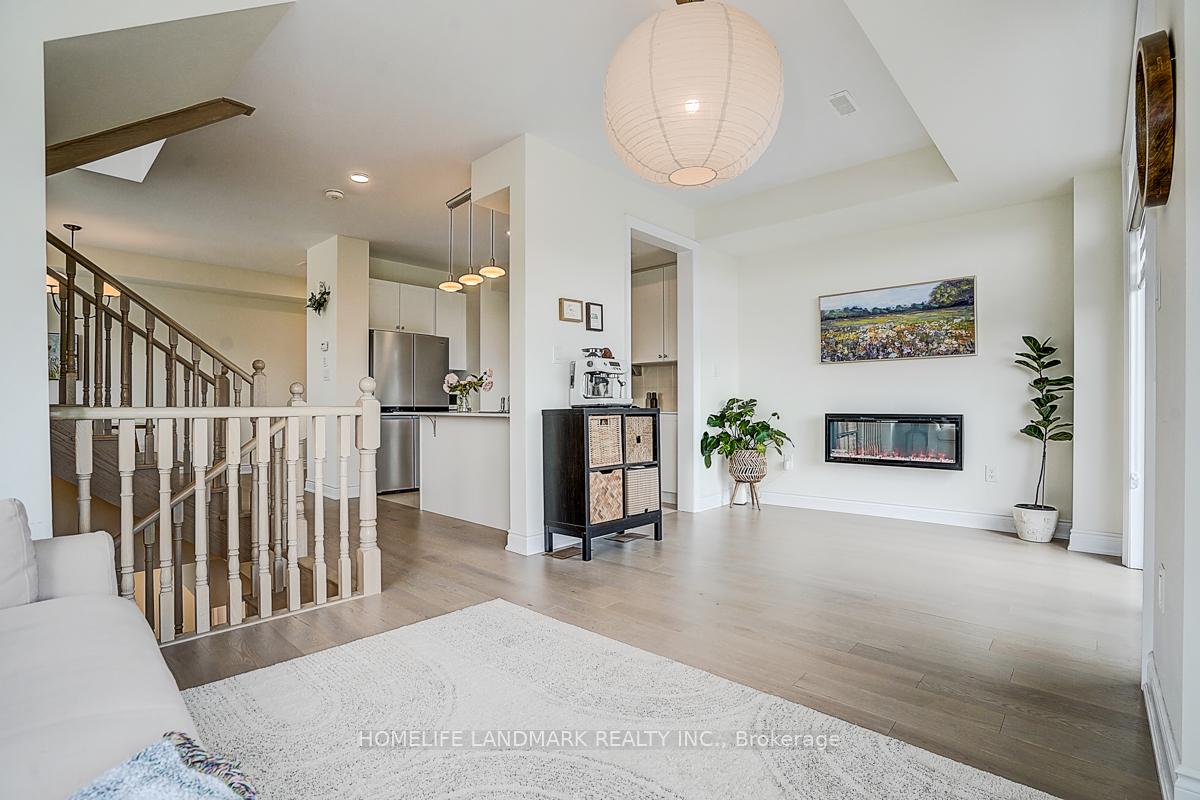 Photo 2 of 50 Thule Street, Vaughan, Vellore Village — HOMEH