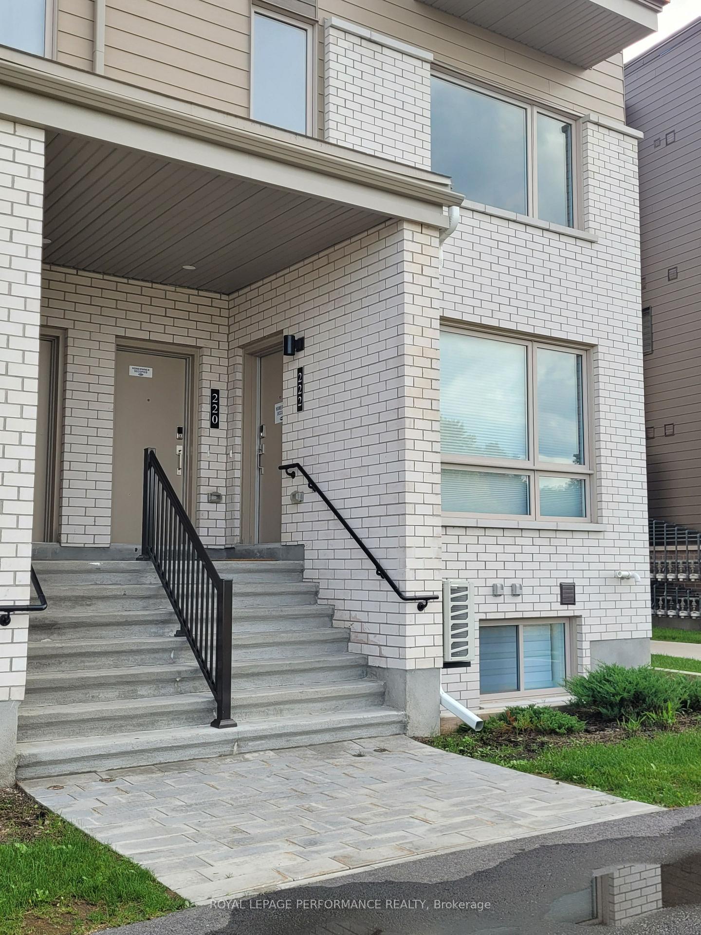 Photo 11 of 222 Mishi Private, Ottawa, CFB Rockcliffe and Area — HOMEH
