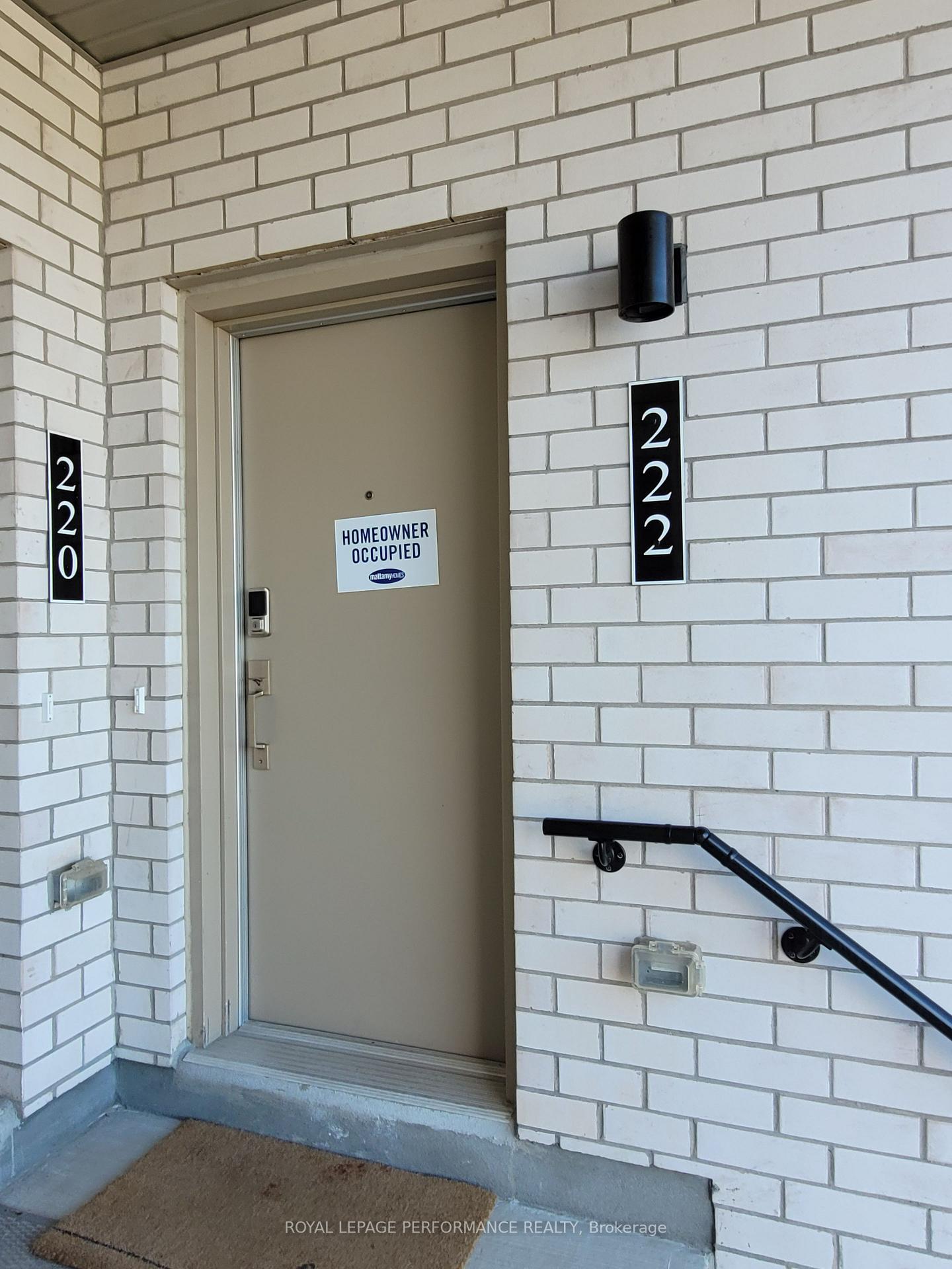 Photo 15 of 222 Mishi Private, Ottawa, CFB Rockcliffe and Area — HOMEH