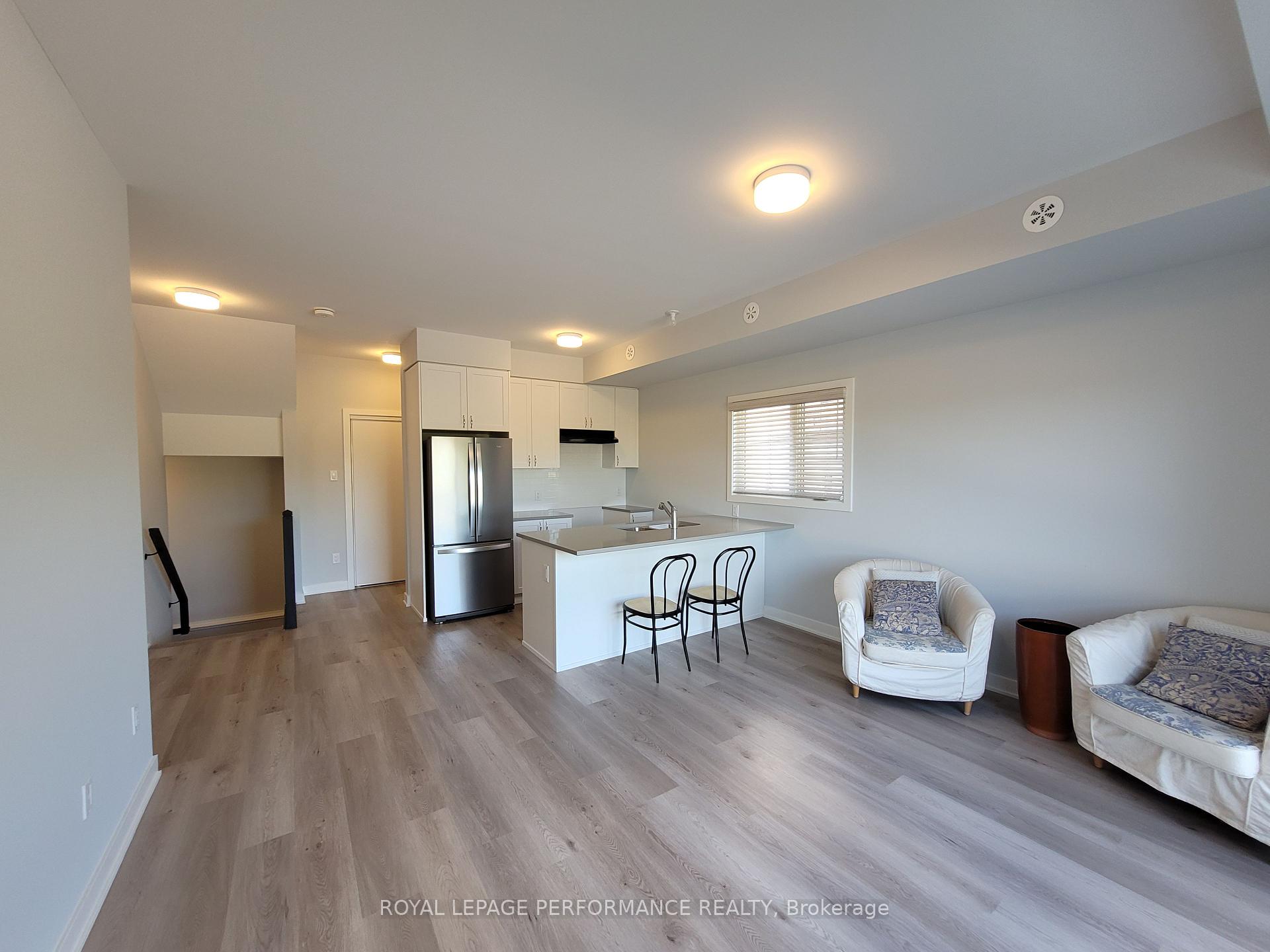 Photo 22 of 222 Mishi Private, Ottawa, CFB Rockcliffe and Area — HOMEH