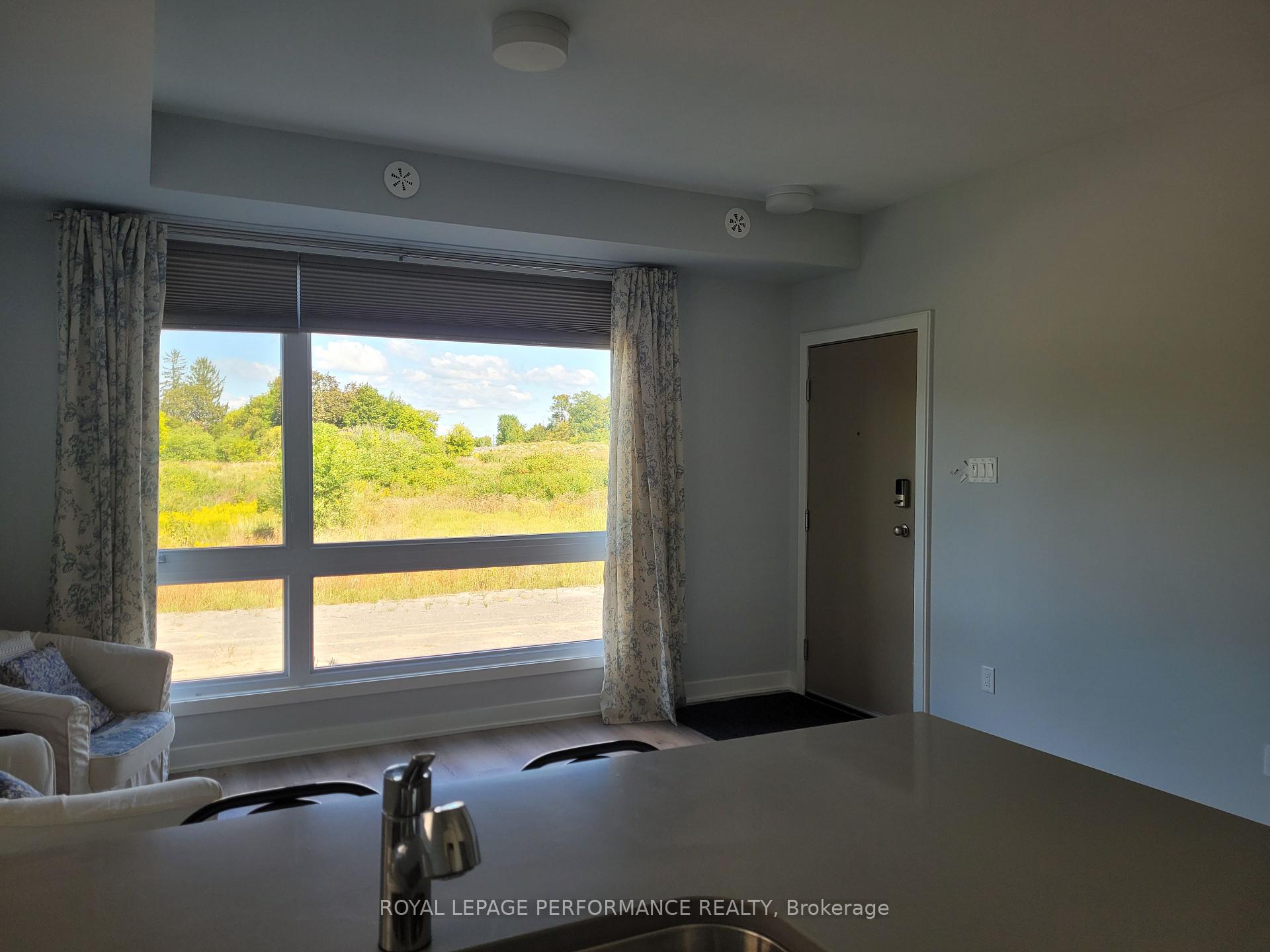 Photo 26 of 222 Mishi Private, Ottawa, CFB Rockcliffe and Area — HOMEH