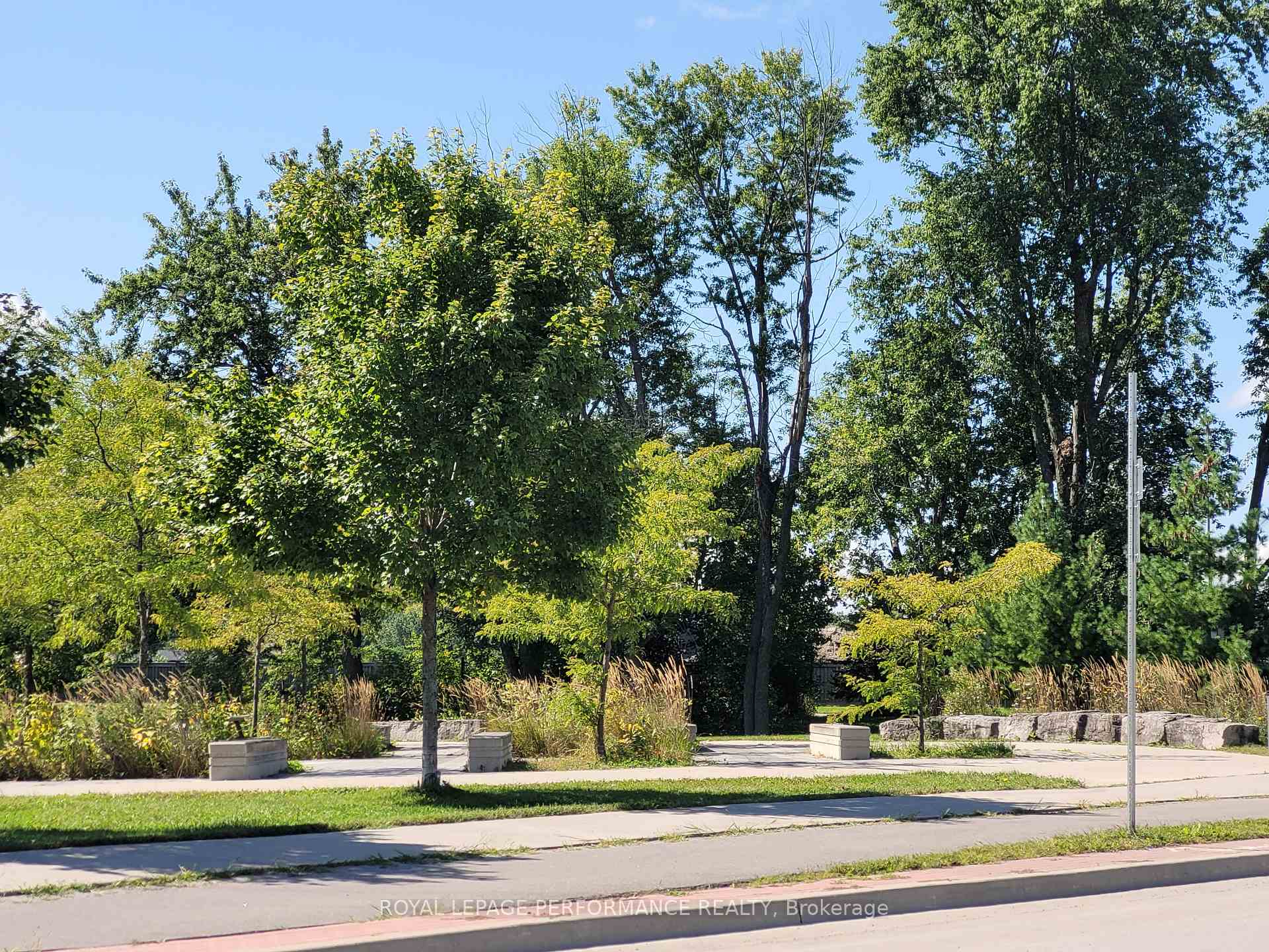 Photo 87 of 222 Mishi Private, Ottawa, CFB Rockcliffe and Area — HOMEH